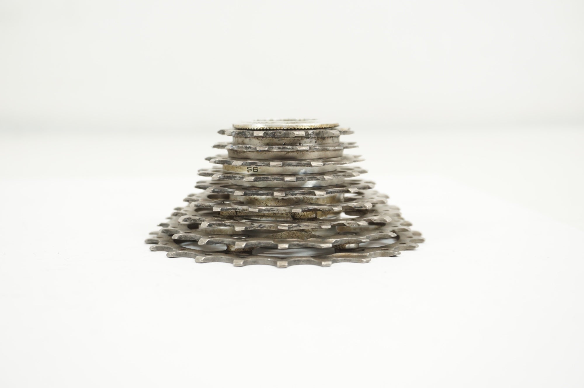 SHIMANO 「シマノ」 DURA-ACE CS-7700 11-23T 9s スプロケット