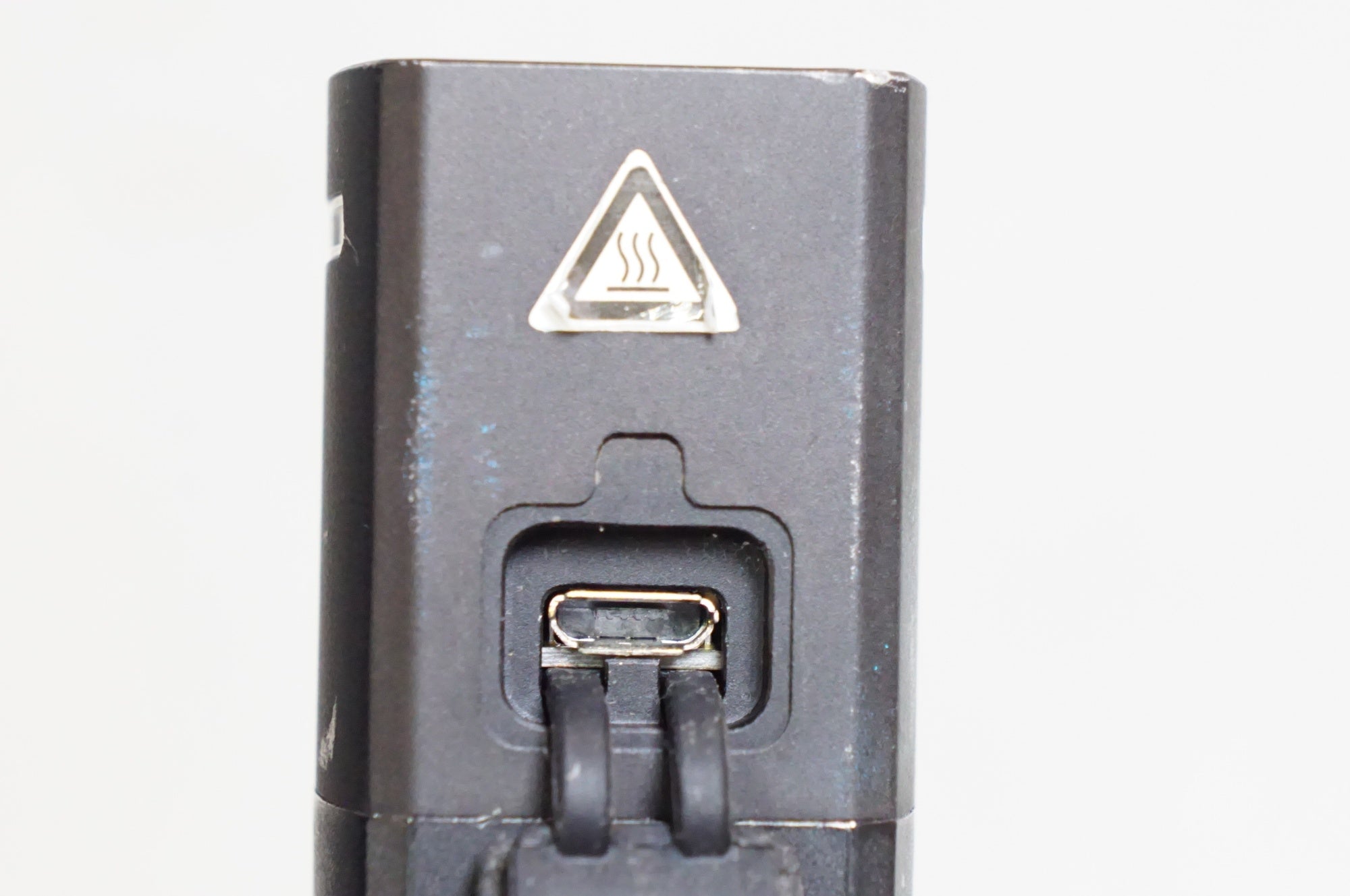 GIANT 「ジャイアント」 RECON HL900 フロントライト / 熊谷本店