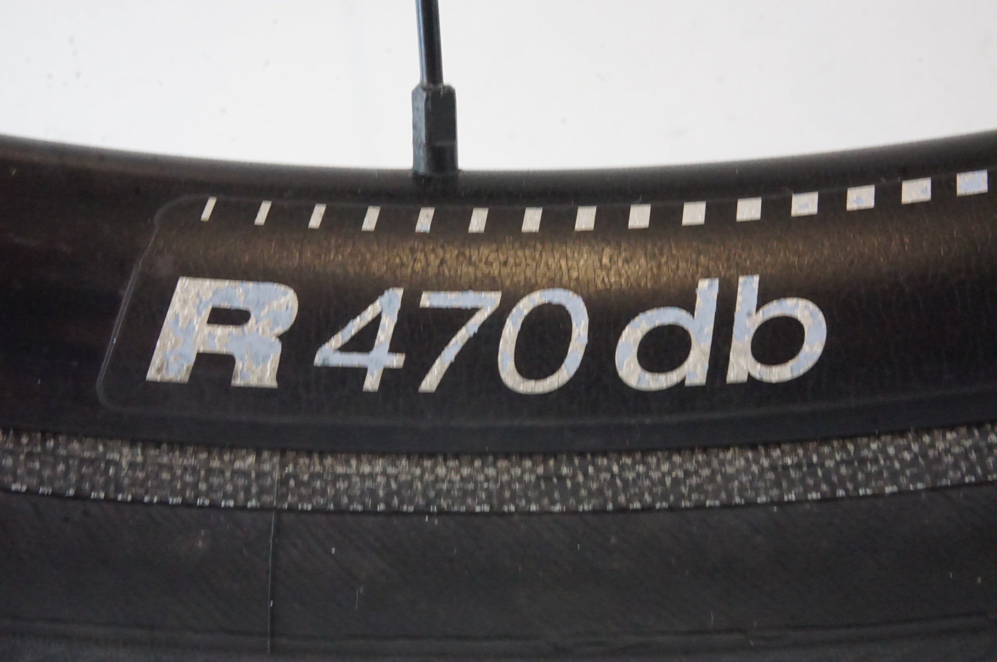 美品　DT SWISS 「ディーティースイス」 R470 DB シマノ11速 ホイールセット DT SWISS 「ディーティースイス」 R470 DB シマノ11速 ホイールセット