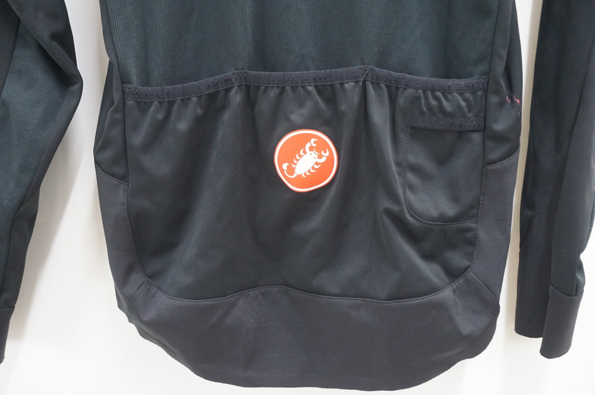 CASTELLI 「カステリ」 ROSSO CORSA レイヤード Mサイズ メンズ ジャケット / 福岡店