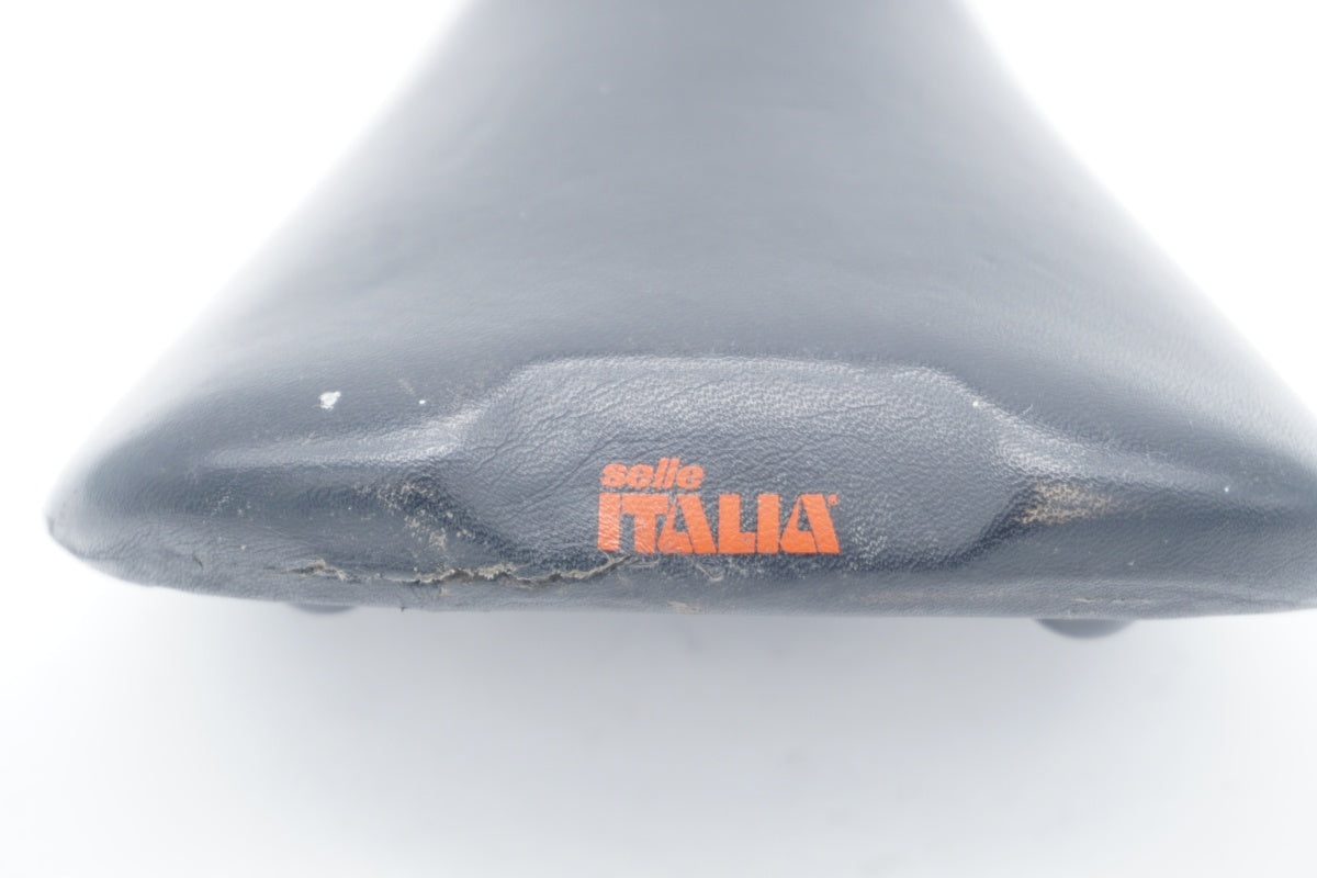 selle ITALIA Flite オリジナル　未使用 selle ITALIA Flite オリジナル 未使用 美品 オリジナル selle