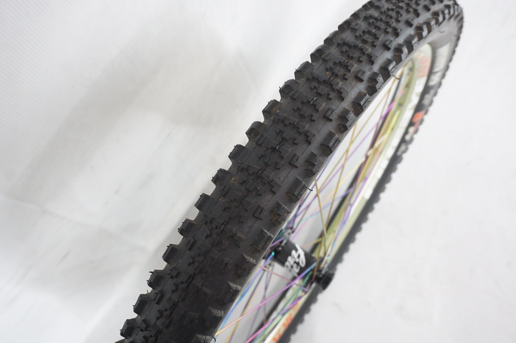 FIREEYE 「ファイヤーアイ」 EXCELERANT 650B リム&ハブ フロントホイール / 阪急塚口店