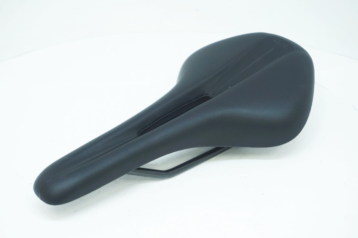 FIZIK 「フィジーク」 ANTARES R3 KIUMレール サドル / 大阪美原北インター店