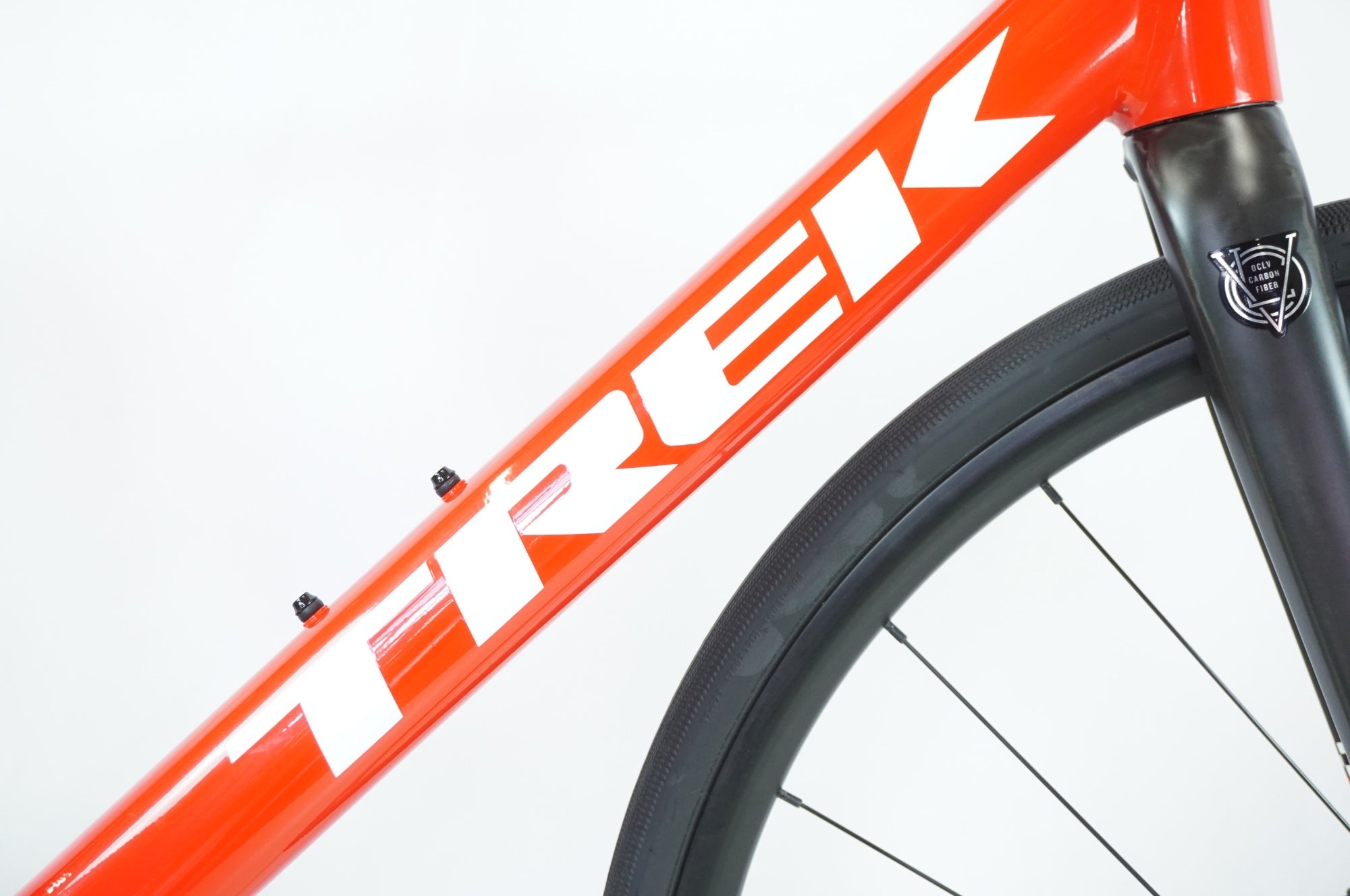 TREK 「トレック」 DOMANE AL4 DISC 2024年モデル ロードバイク
