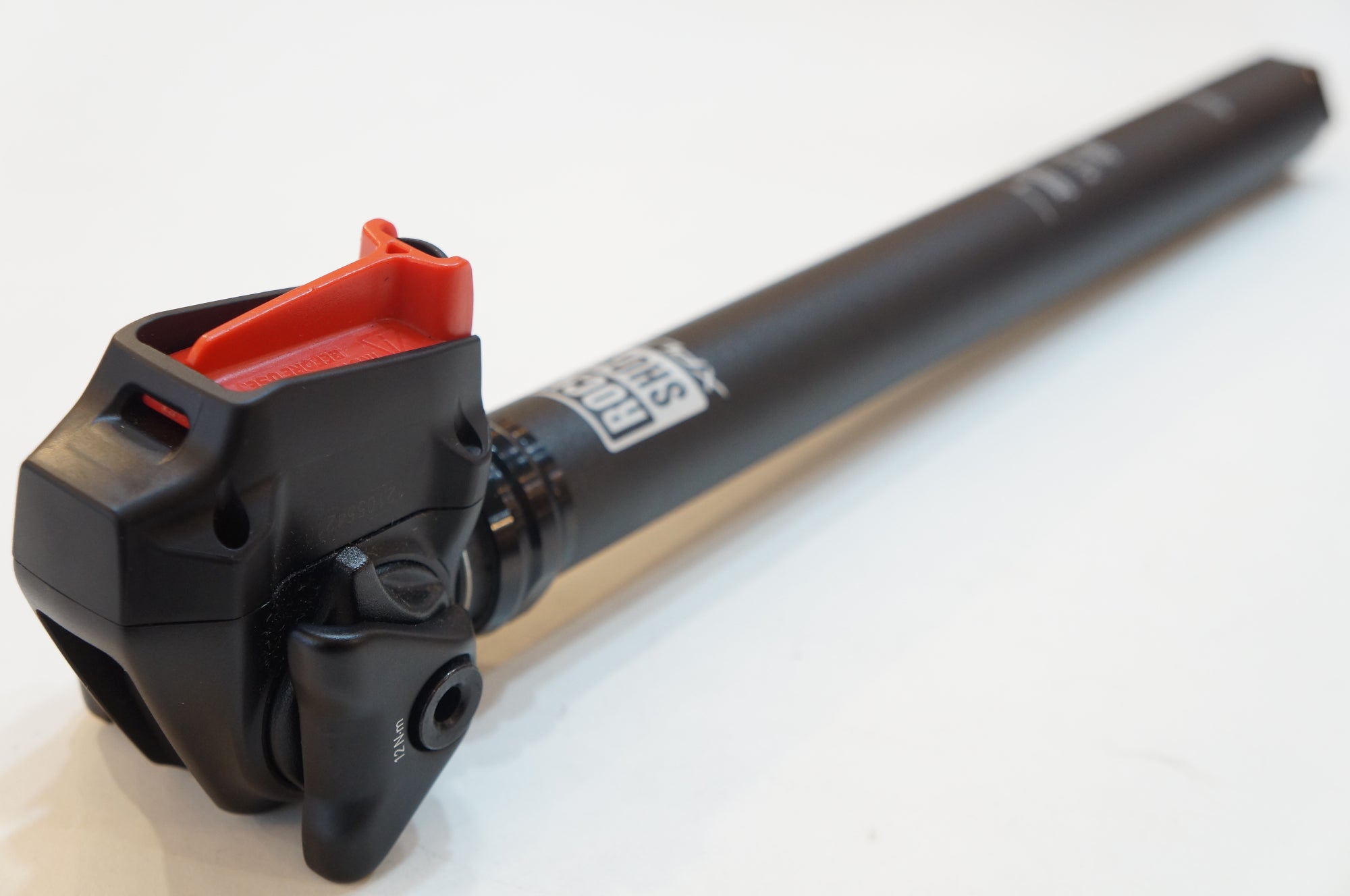 ROCKSHOX 「ロックショックス」 REVERB AXS XPLR φ27.2 400mm ドロッパーポスト / バイチャリ浦和ベース