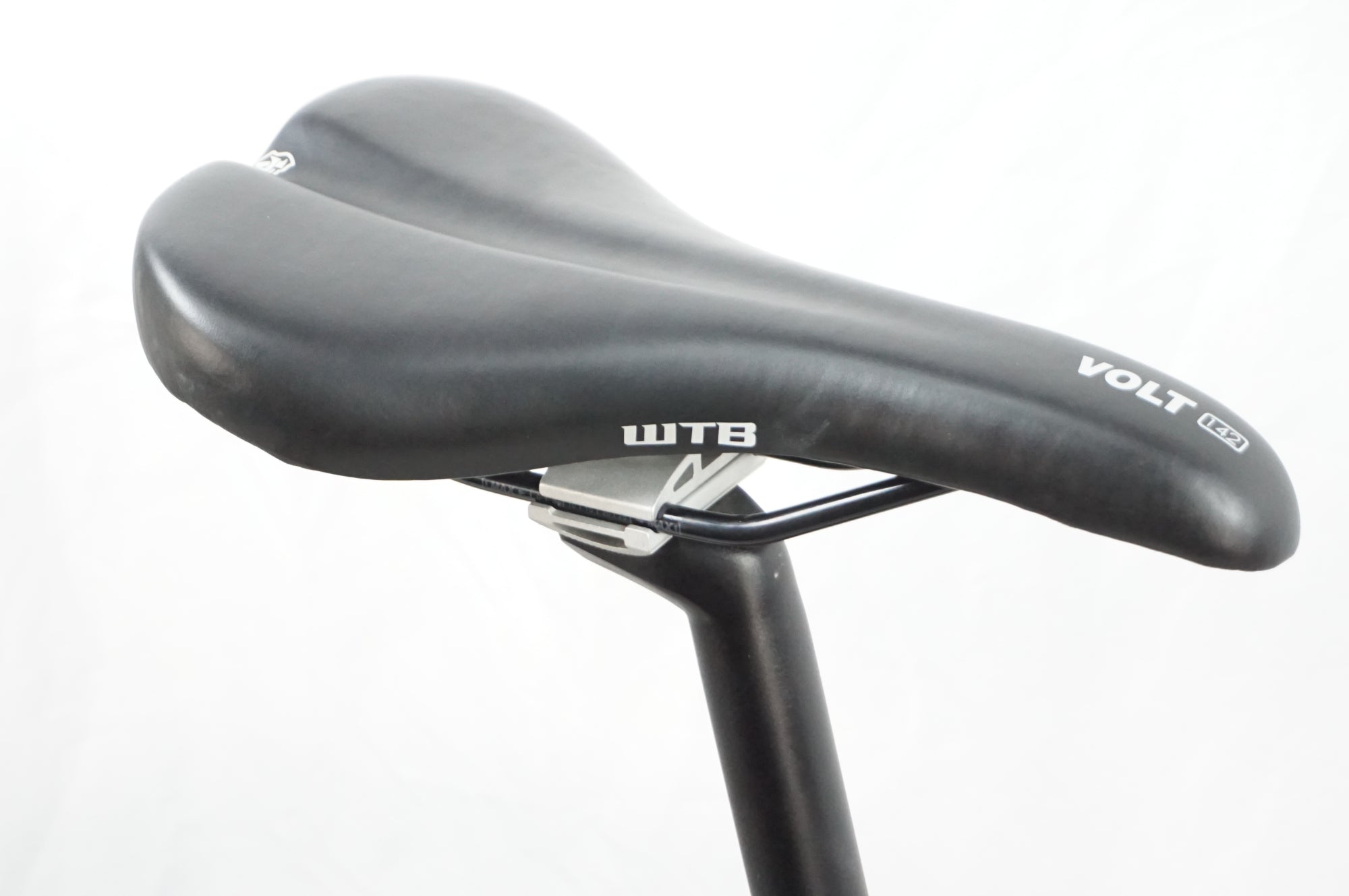 BRIDGESTONE 「ブリヂストン」  ANCHOR RL1 2022年モデル クロスバイク / 川越店