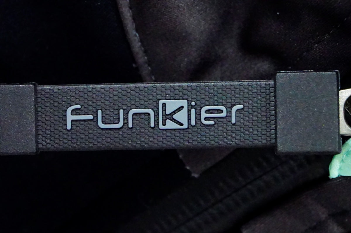 FUNKIER 「ファンキアー」 Mサイズ(レディース) ジャージ / 名古屋大須店