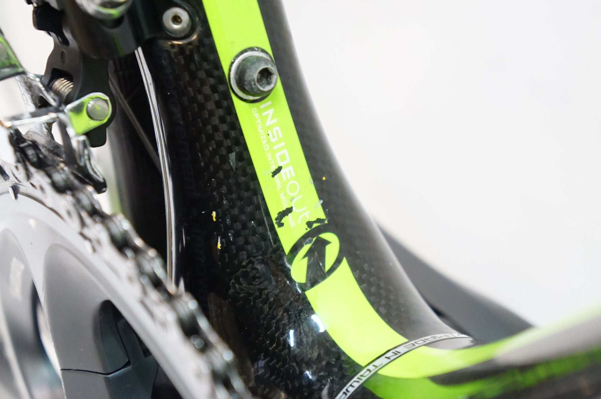 ロードバイク2013年式 FELT f4 team issue FELT(フェルト) F4 TEAM ISSUE フルカーボンフレーム 20speed ロード