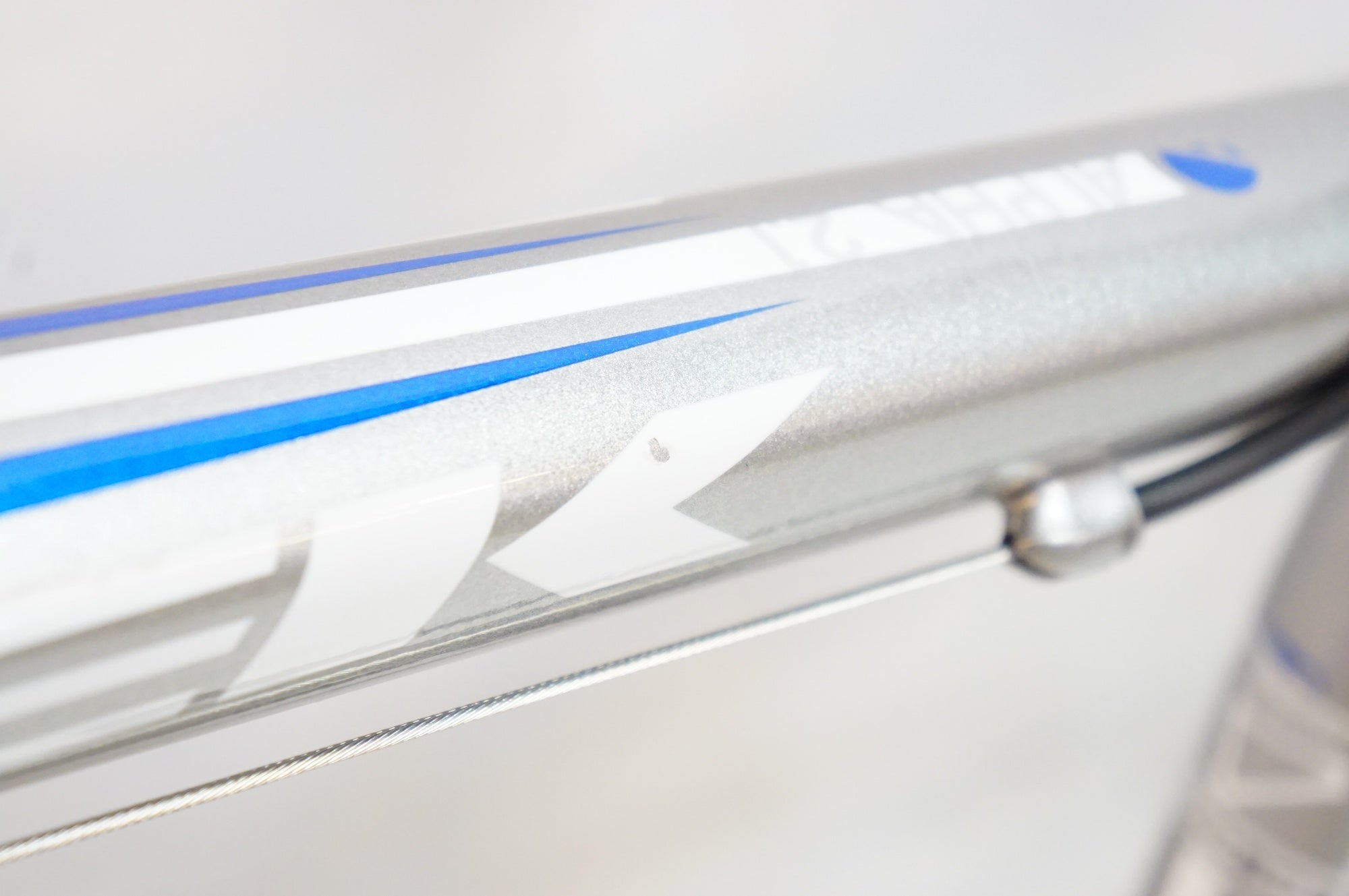 TREK 「トレック」 2.1 2011年モデル ロードバイク / 熊谷本店