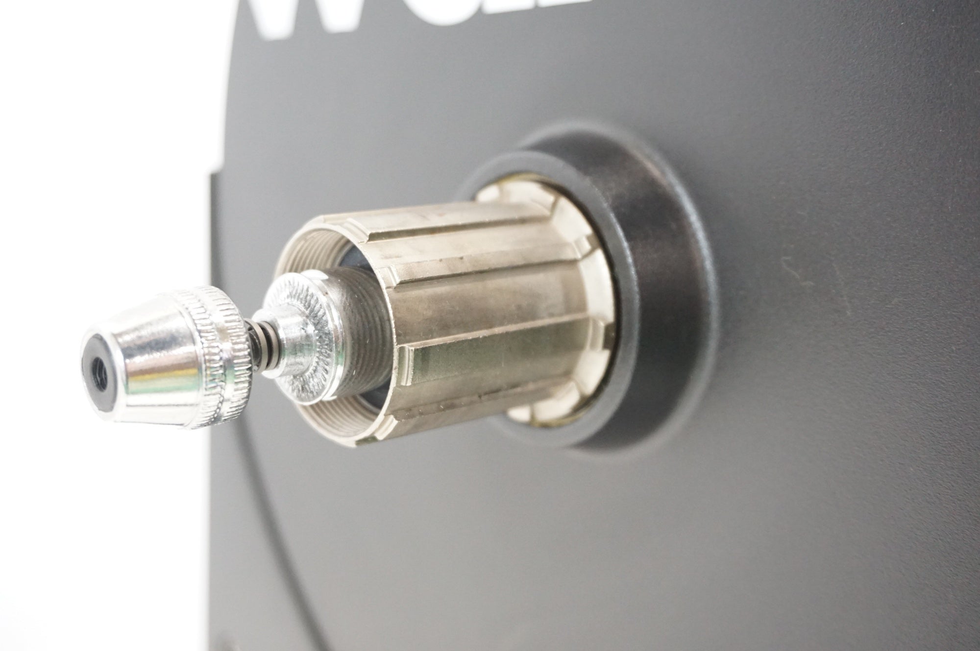 WAHOO 「ワフー」 KICKR CORE WF123 スマートトレーナー / 宇都宮店