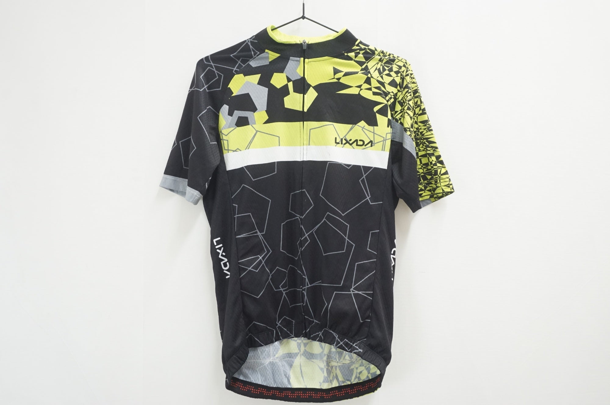 LIXADA Mサイズ メンズ ジャージ / 福岡店
