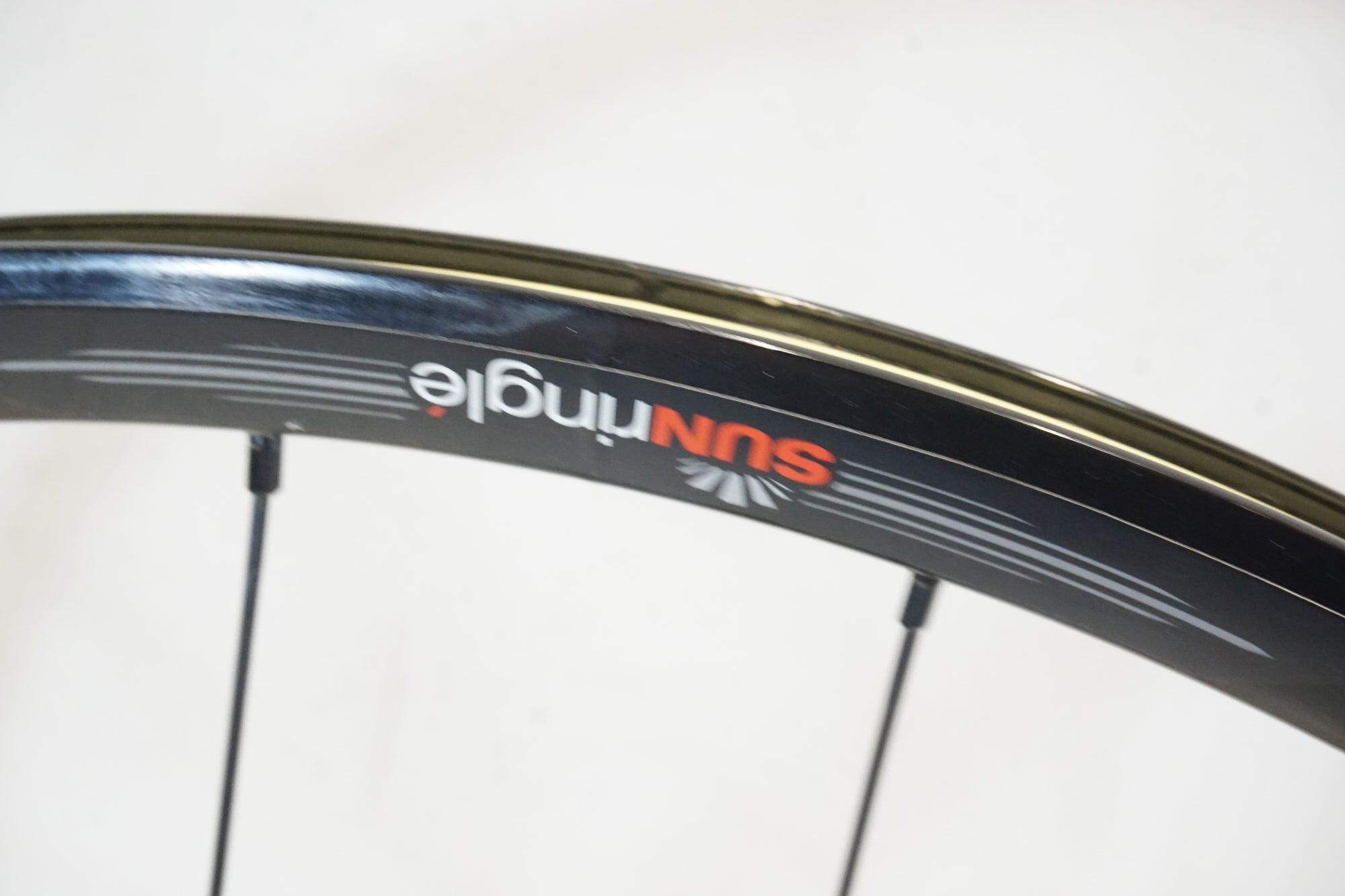 タイヤ・ホイール sun SUN RINGLE 「サンリングル」 BLACK FLAG EXPERT シマノ10速 ホイール