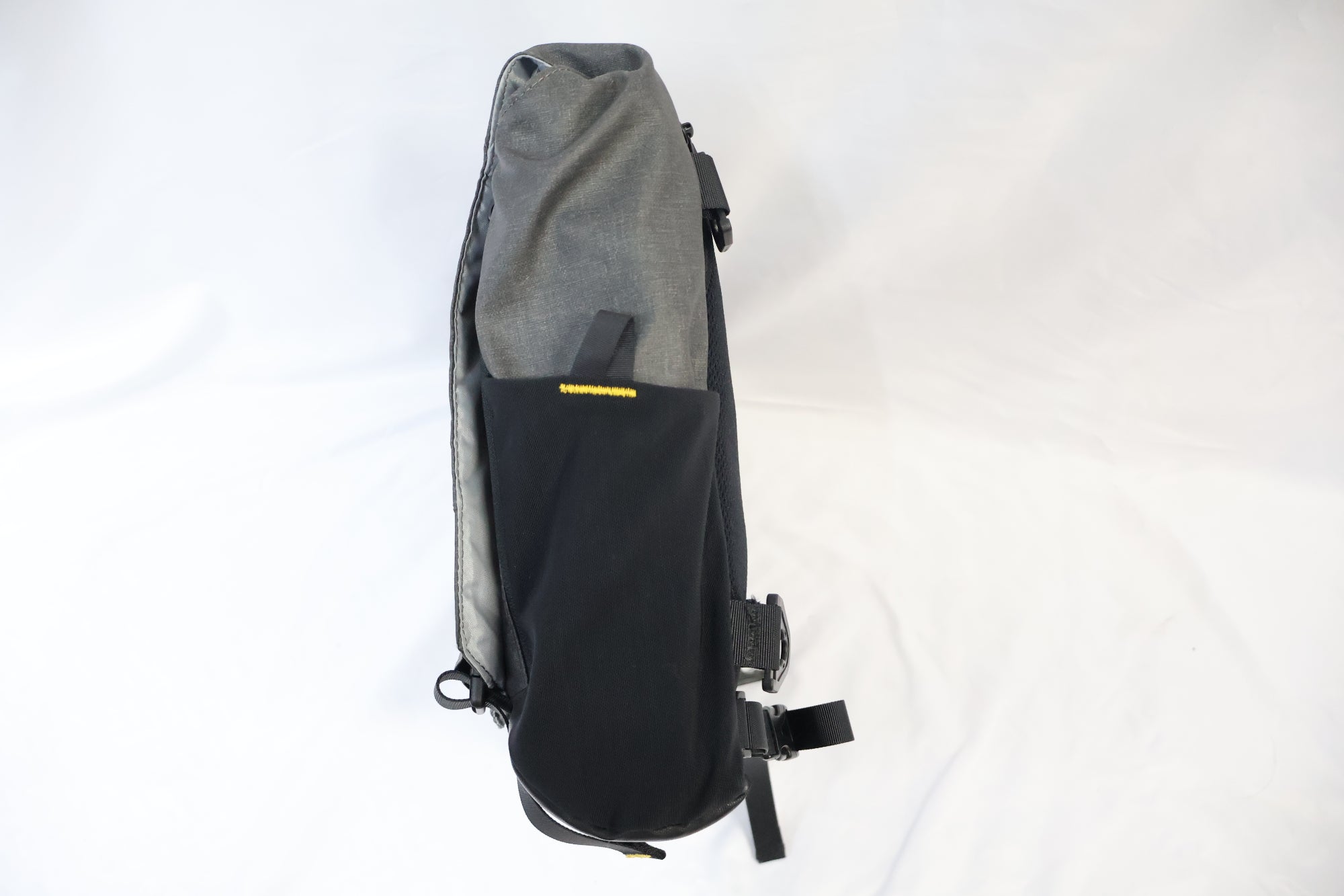 BURLEY 「バーレー」 TRAVOY V2専用 メッセンジャーバッグ / 高知店