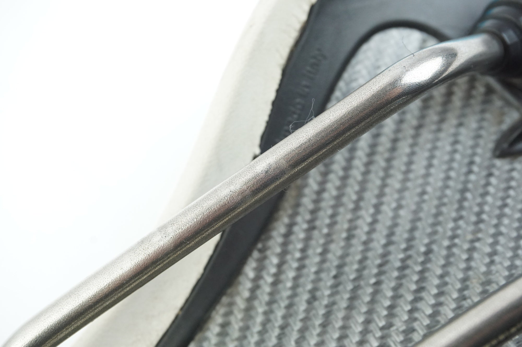 FIZIK 「フィジーク」 ALIANTE R3 サドル / 中目黒店