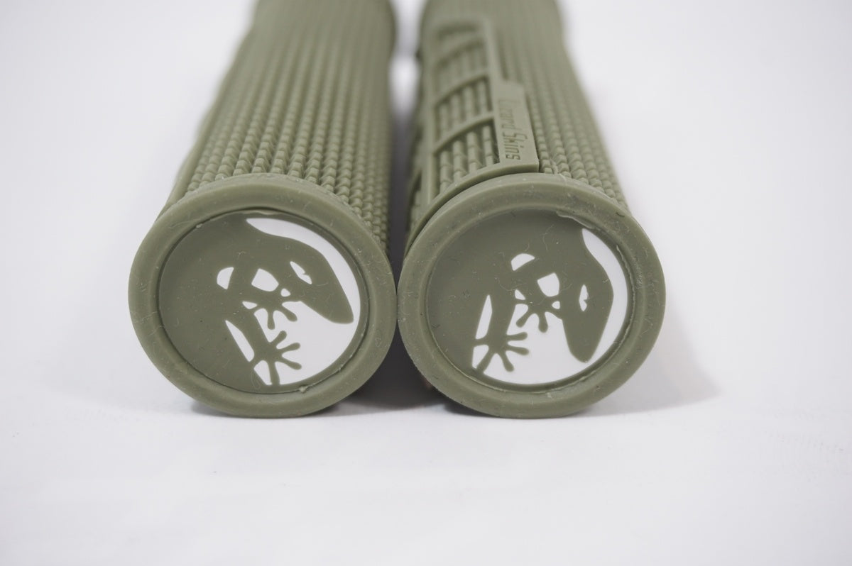 LIZARD SKINS 「リザードスキン」 グリップ / バイチャリ世田谷店