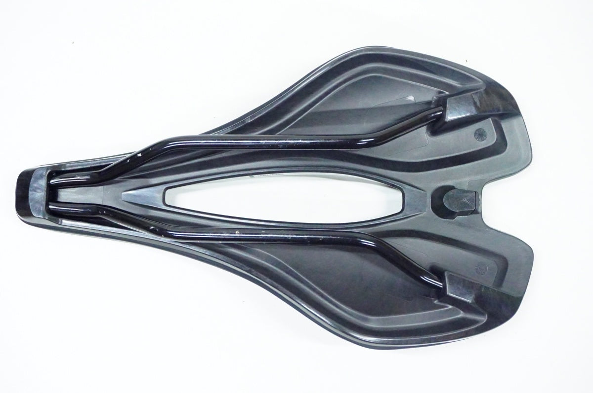 GIANT 「ジャイアント」 FLEET SL サドル / 名古屋大須店