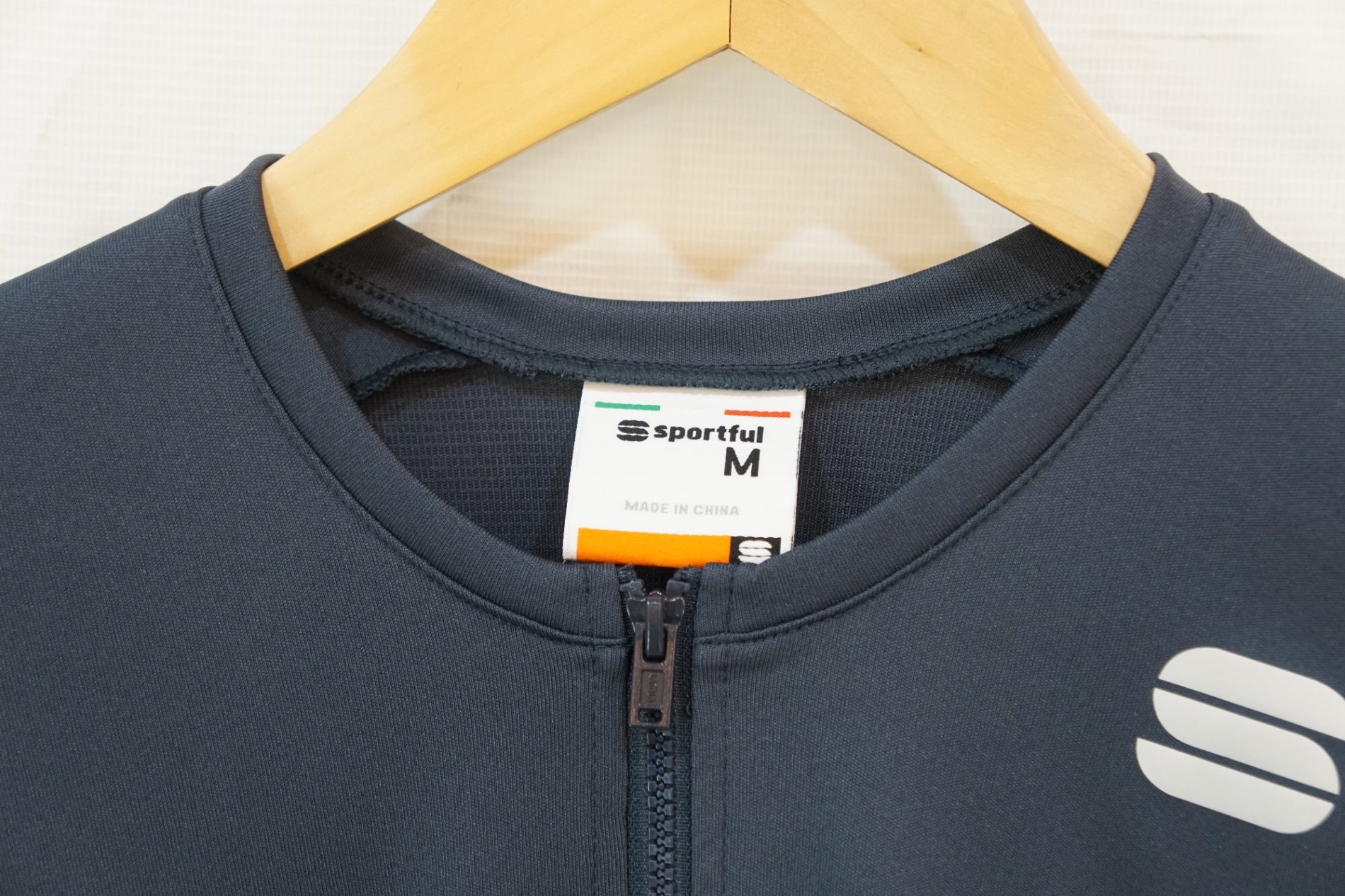 SPORTFUL 「スポーツフル」 Mサイズ ジャージ / バイチャリ浦和ベース