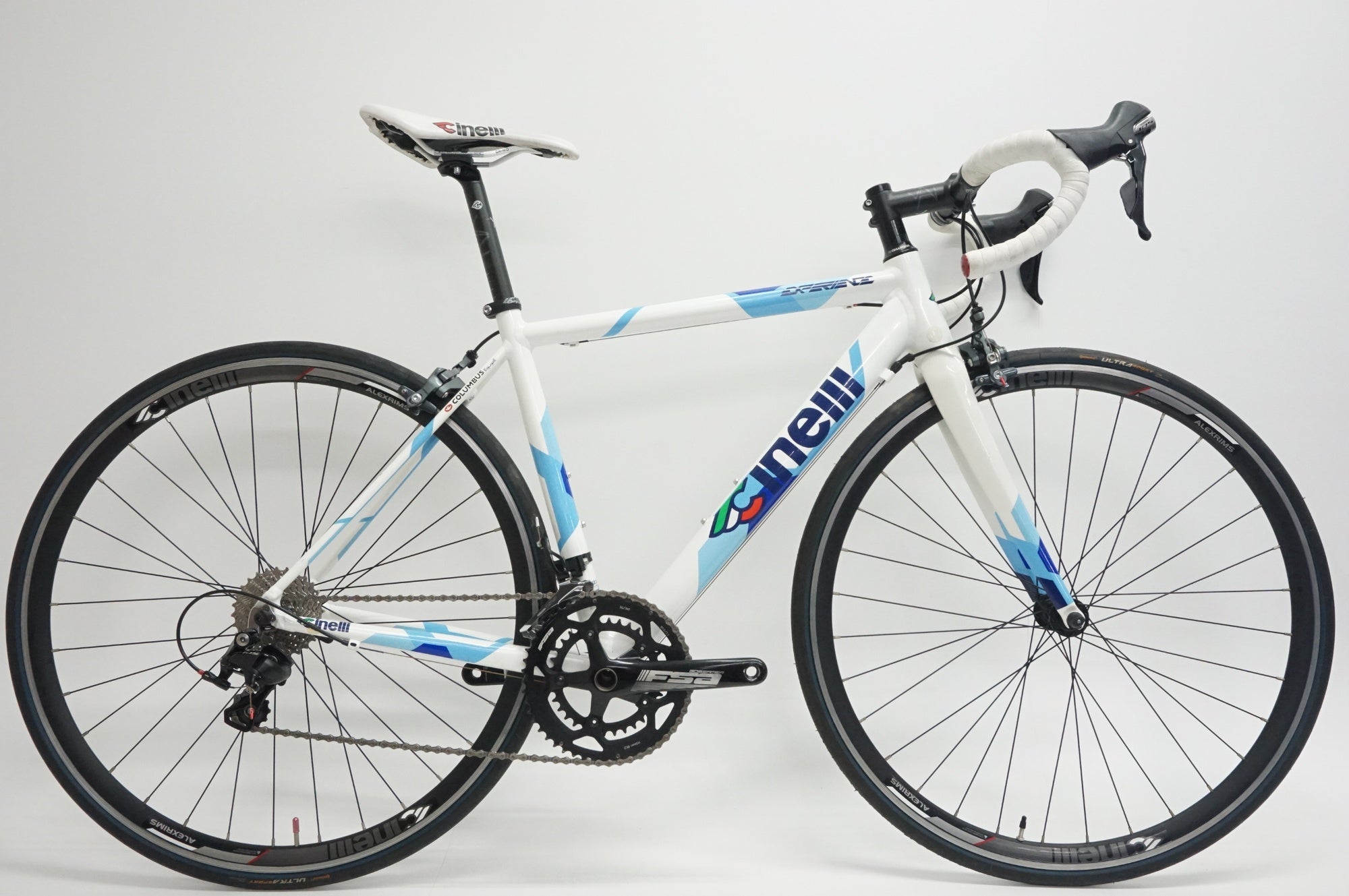 CINELLI 「チネリ」 EXPERIENCE 105 2015年モデル ロードバイク / 福岡店