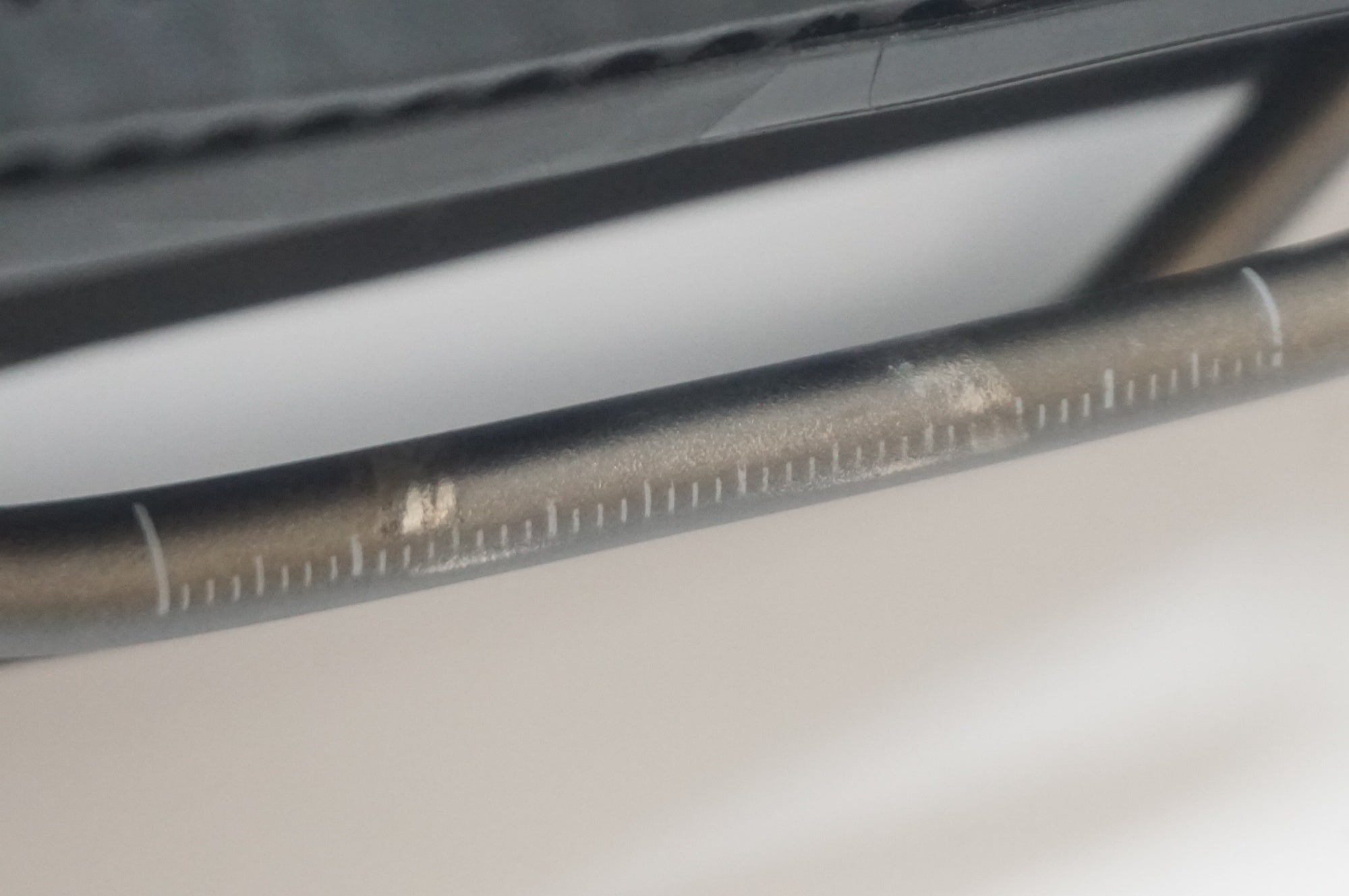 FIZIK 「フィジーク」 VENTO ARGO R3 ADAPTIVE サドル / 福岡店