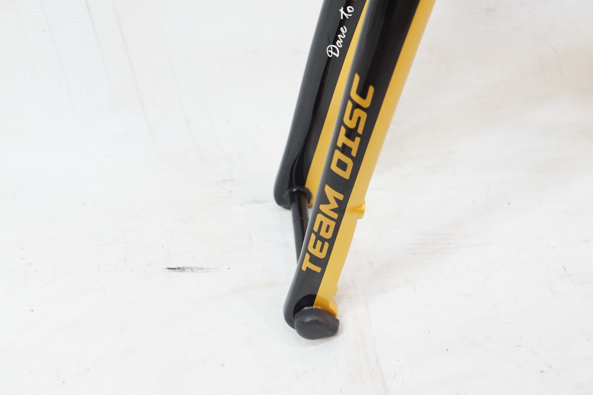 GUSTO 「グスト」 RCR TEAM LIMITED DISC 2019年モデル フレームセット / バイチャリ浦和ベース