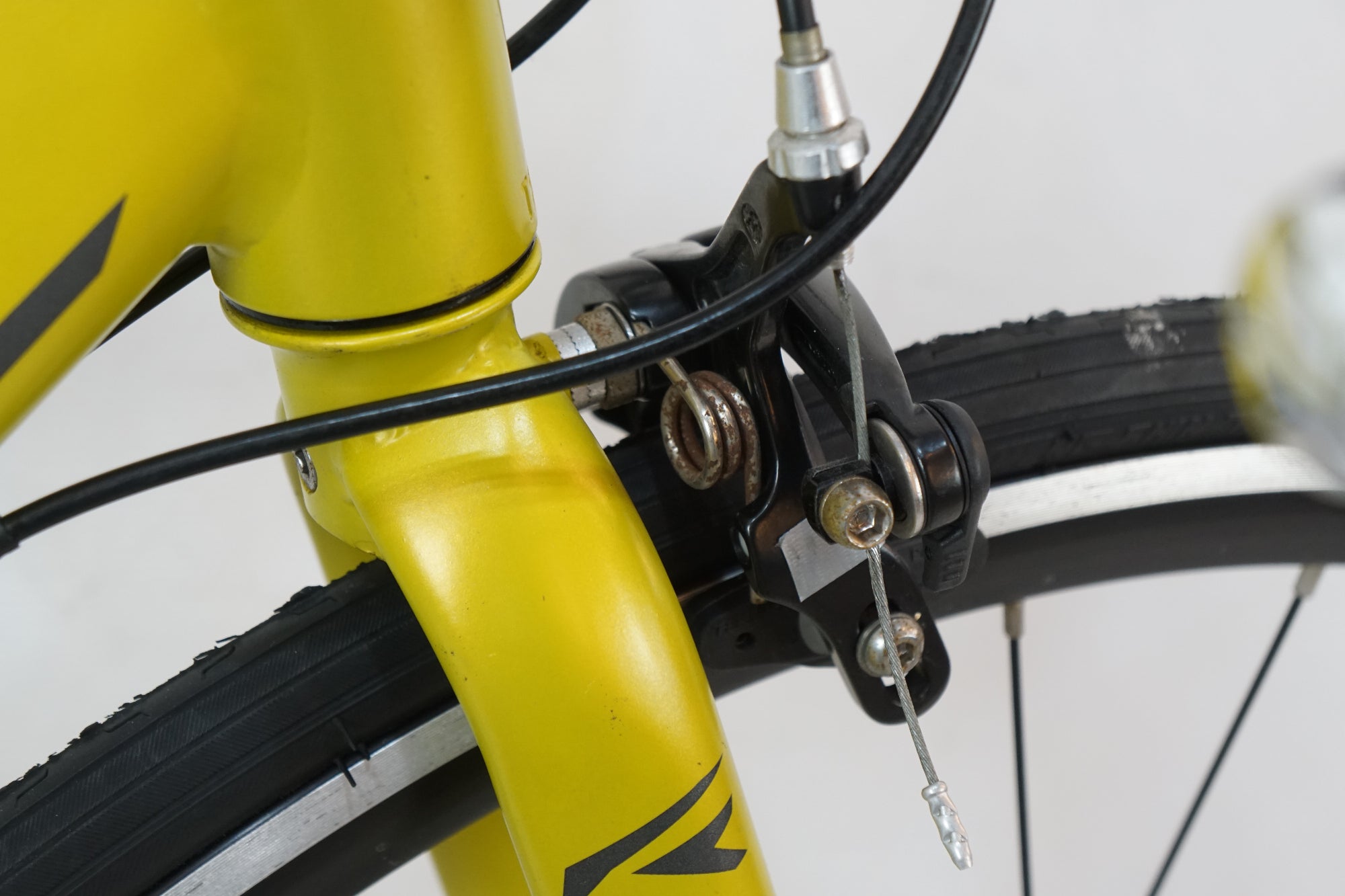 アサヒ プレシジョンR 黄色 ロードバイク アサヒ プレシジョンR 黄色 ロードバイク PRECISIONロードバイク