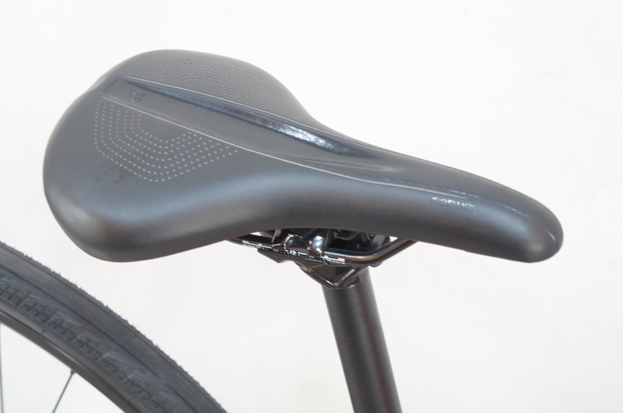 TREK 「トレック」 FX3 GEN4 2024年モデル クロスバイク / 中目黒店