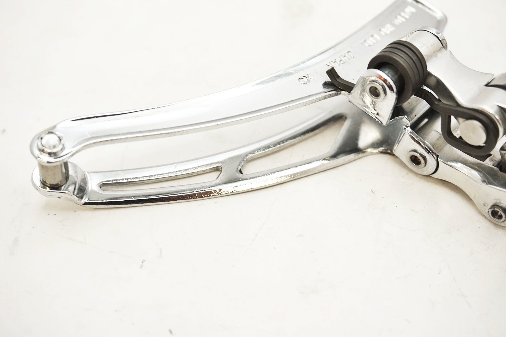 SUNTOUR 「サンツアー」 CYCLONE Ｍ-2 フロントディレイラー / 有明ガーデン店