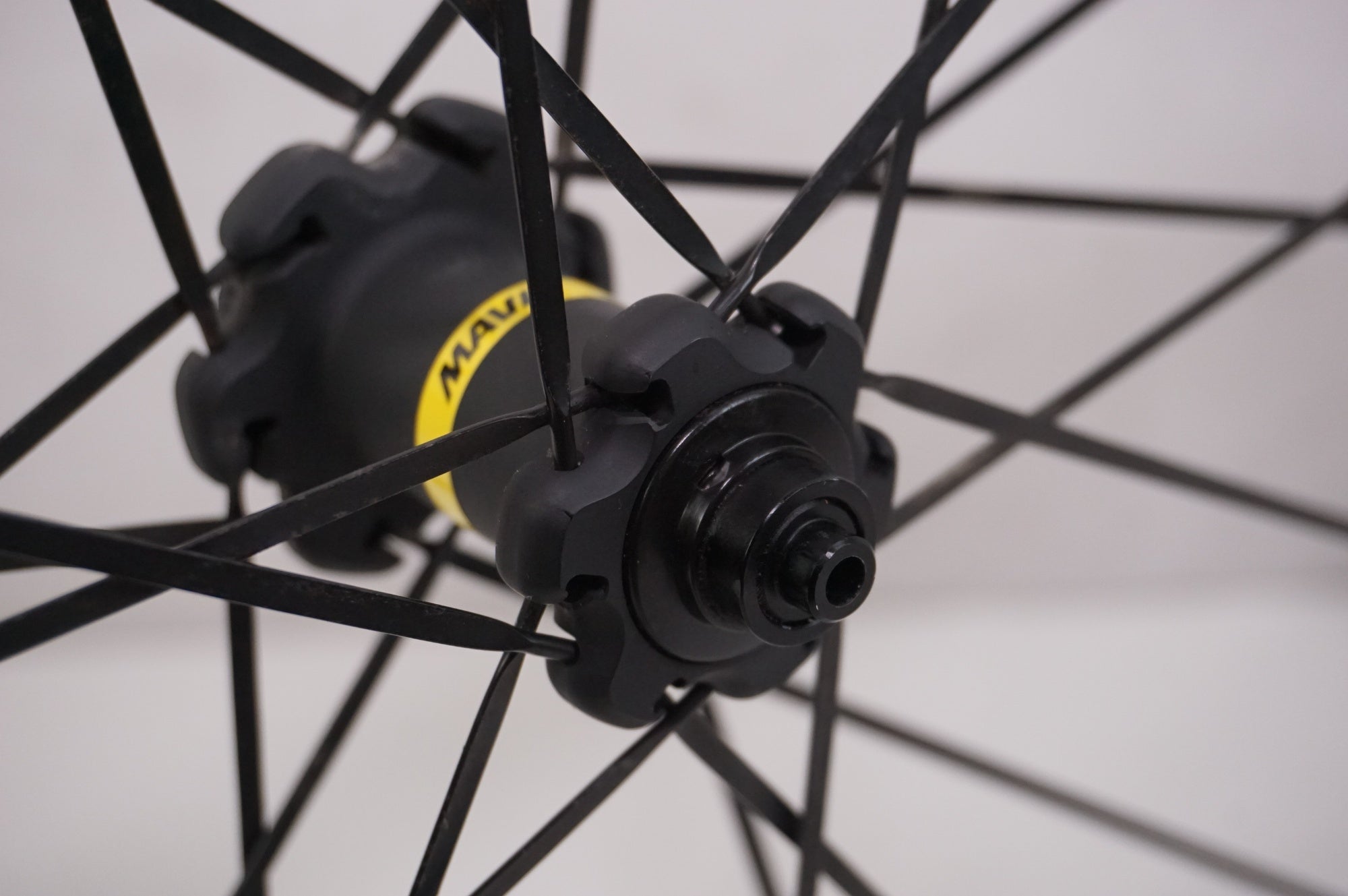 MAVIC 「マヴィック」 KSYRIUM ELITE UST DISC シマノ11速 ホイールセット / 中目黒店