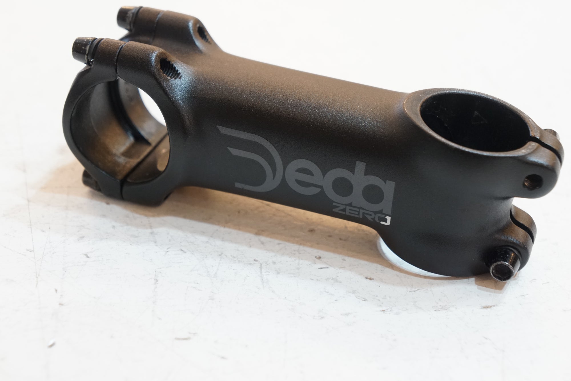 DEDA 「デダ」 ZERO φ31.7 90mm ステム / バイチャリ浦和ベース