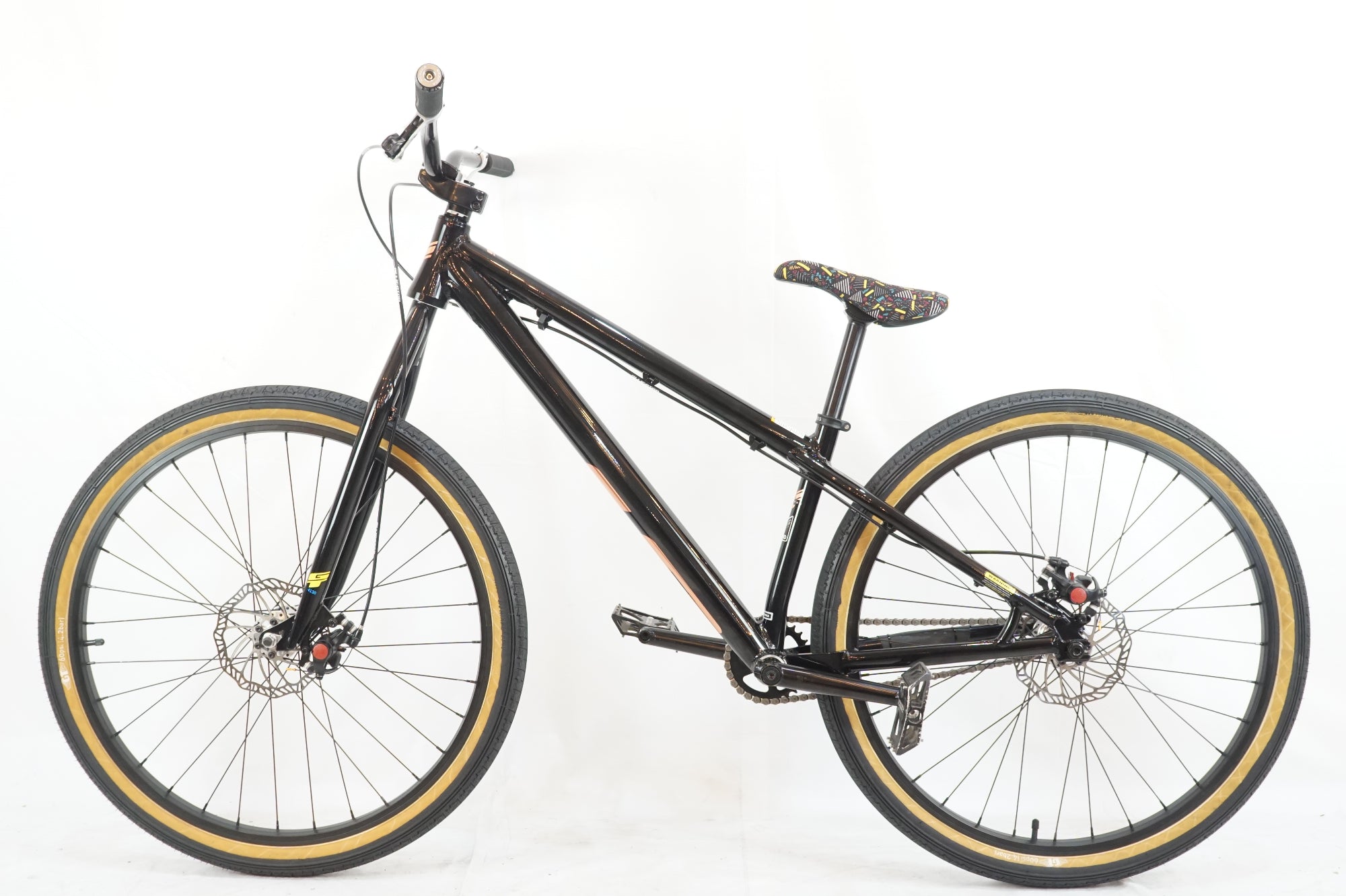 GT 「ジーティー」 LA BOMBA RIGID 26 2022年モデル マウンテン