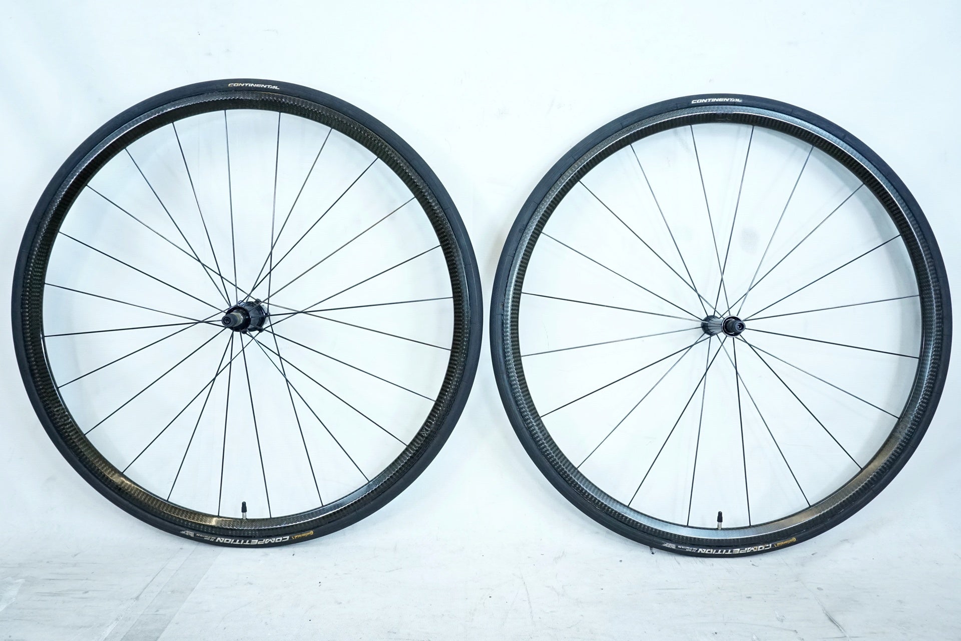 AX-LIGHTNESS 「エーエックスライトネス」 ULTRA25T シマノ12s