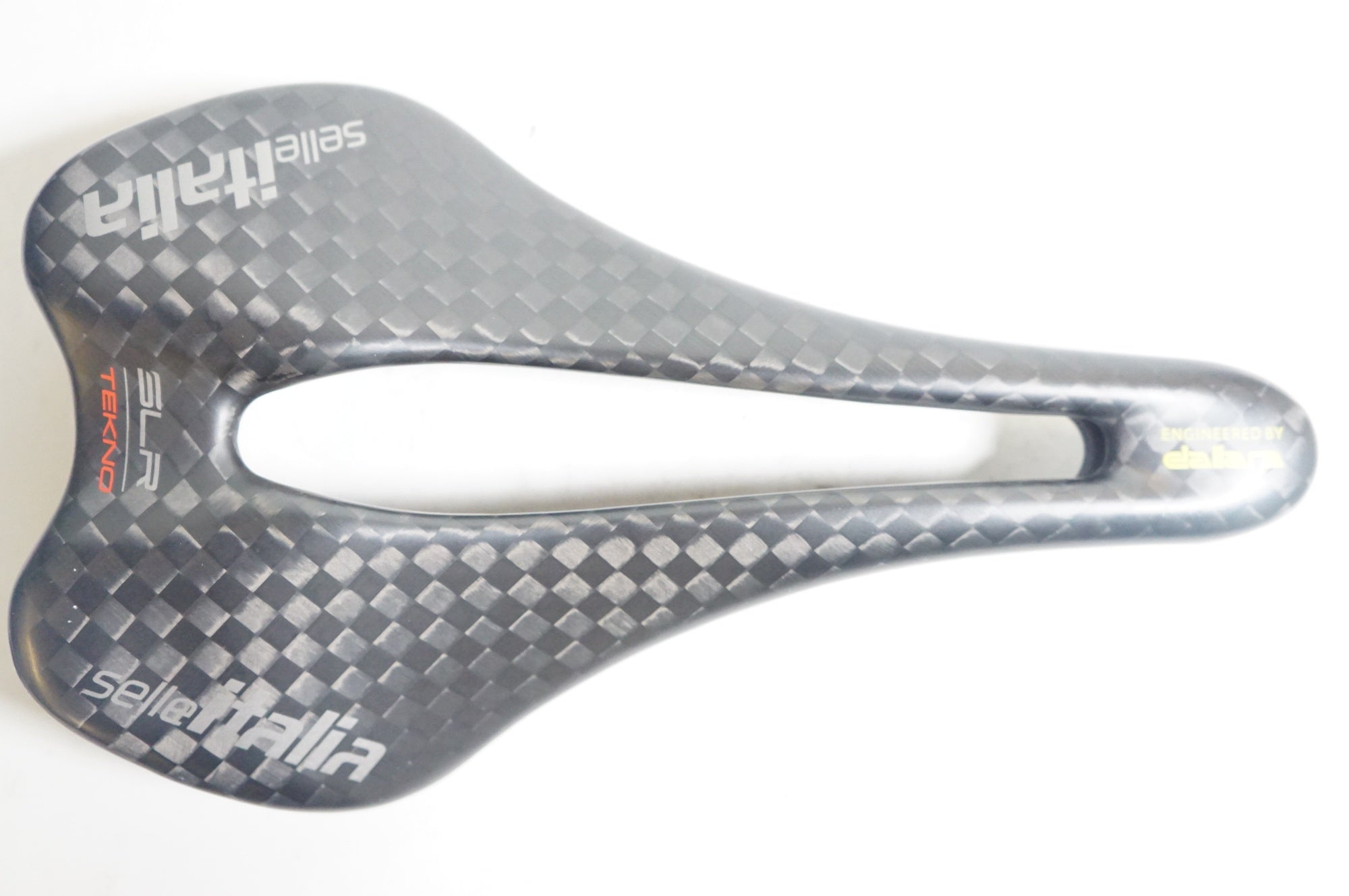 SELLE ITALIA 「セライタリア」 SLR BOOST TEKNO SUPERFLOW サドル / 熊谷本店