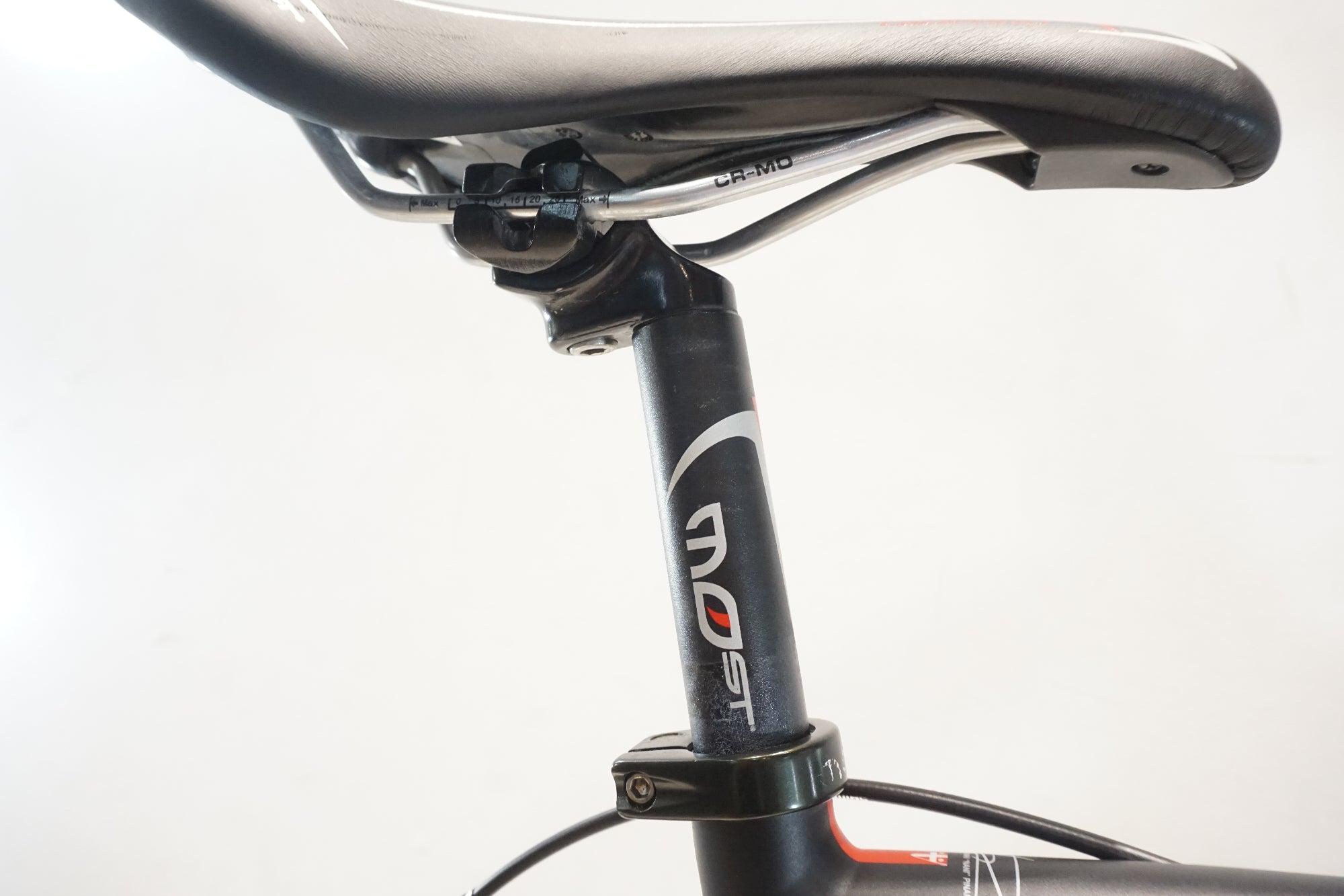 PINARELLO 「ピナレロ」 TREVISO 2012年モデル フラットバー ロード 