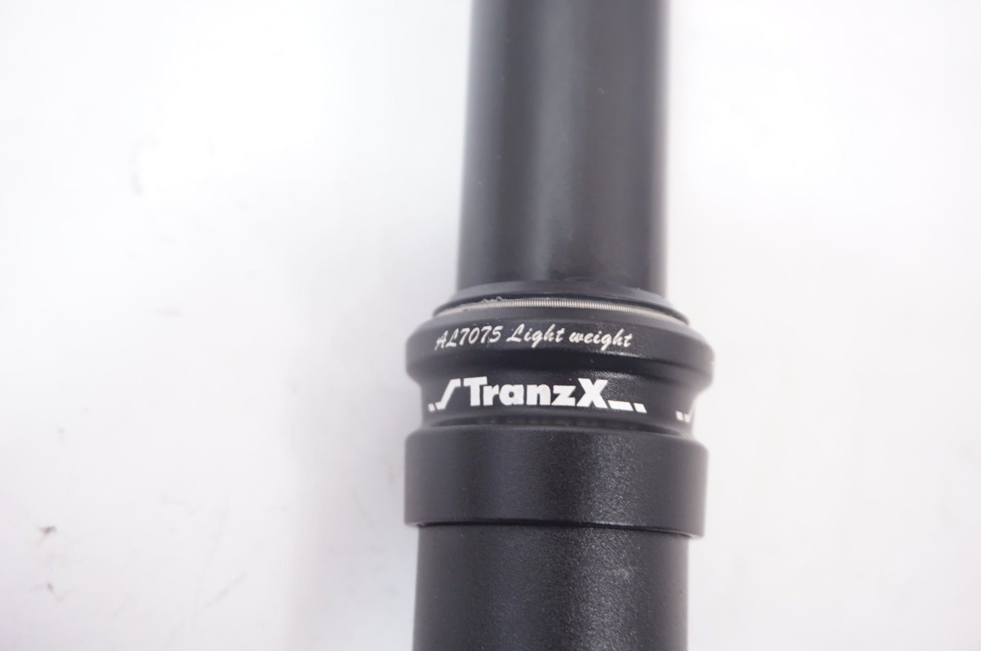 TranzX ドロッパーシートポスト新品未使用品 TRANZX 「トランズ」 Φ31.6 150mm ドロッパーシートポスト / 世田谷店