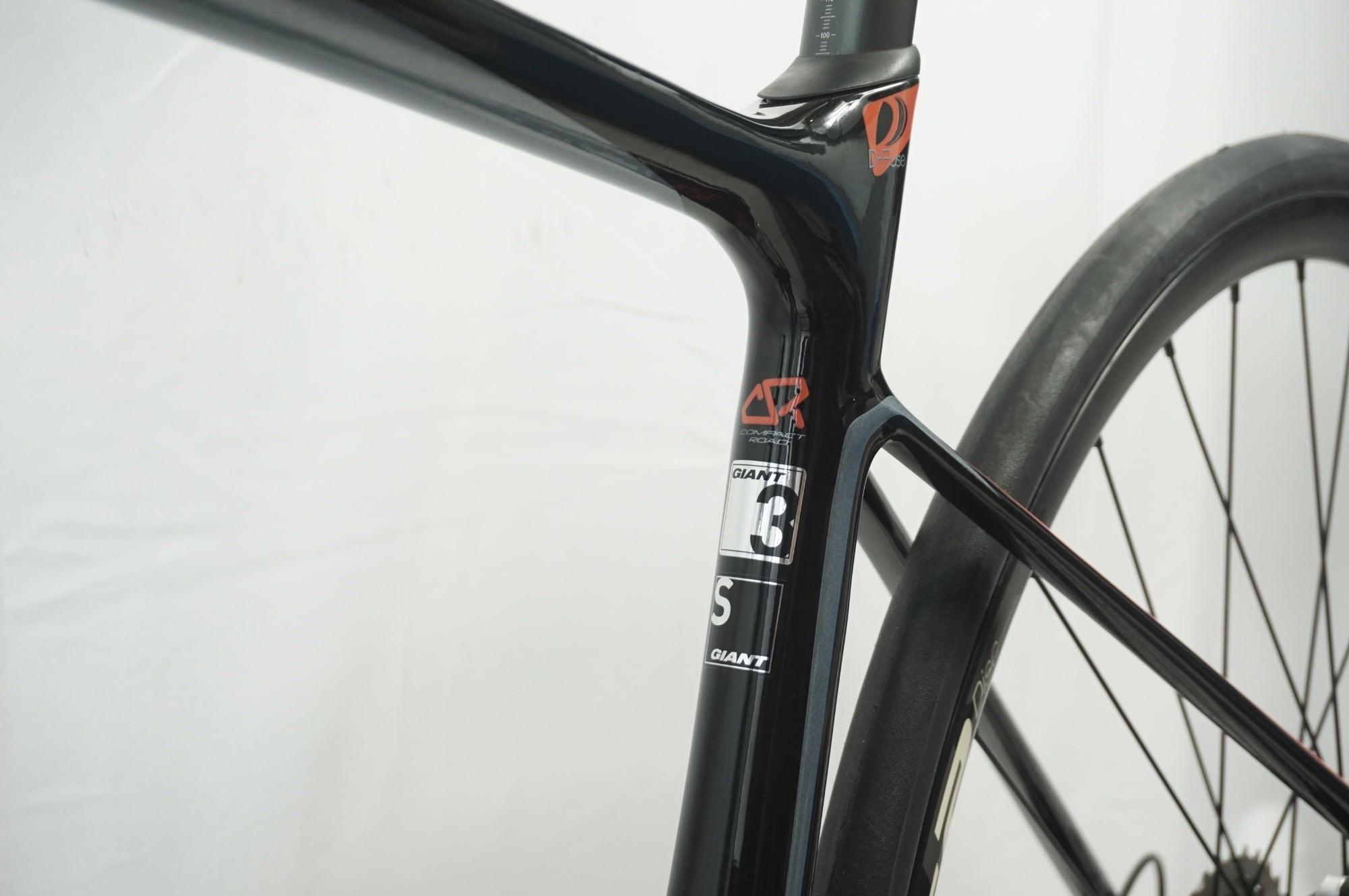 きゅ  ロードバイク GIANT defy 3 2016 きゅ ロードバイク GIANT defy 3 2016 6/21 NEW 2016 GIANT DEFY