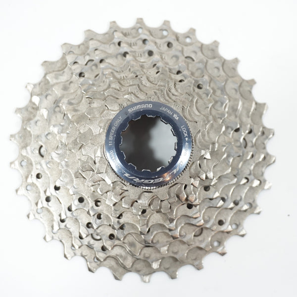 SHIMANO 「シマノ」 ULTEGRA CS-R8000 11-30T 11S スプロケット