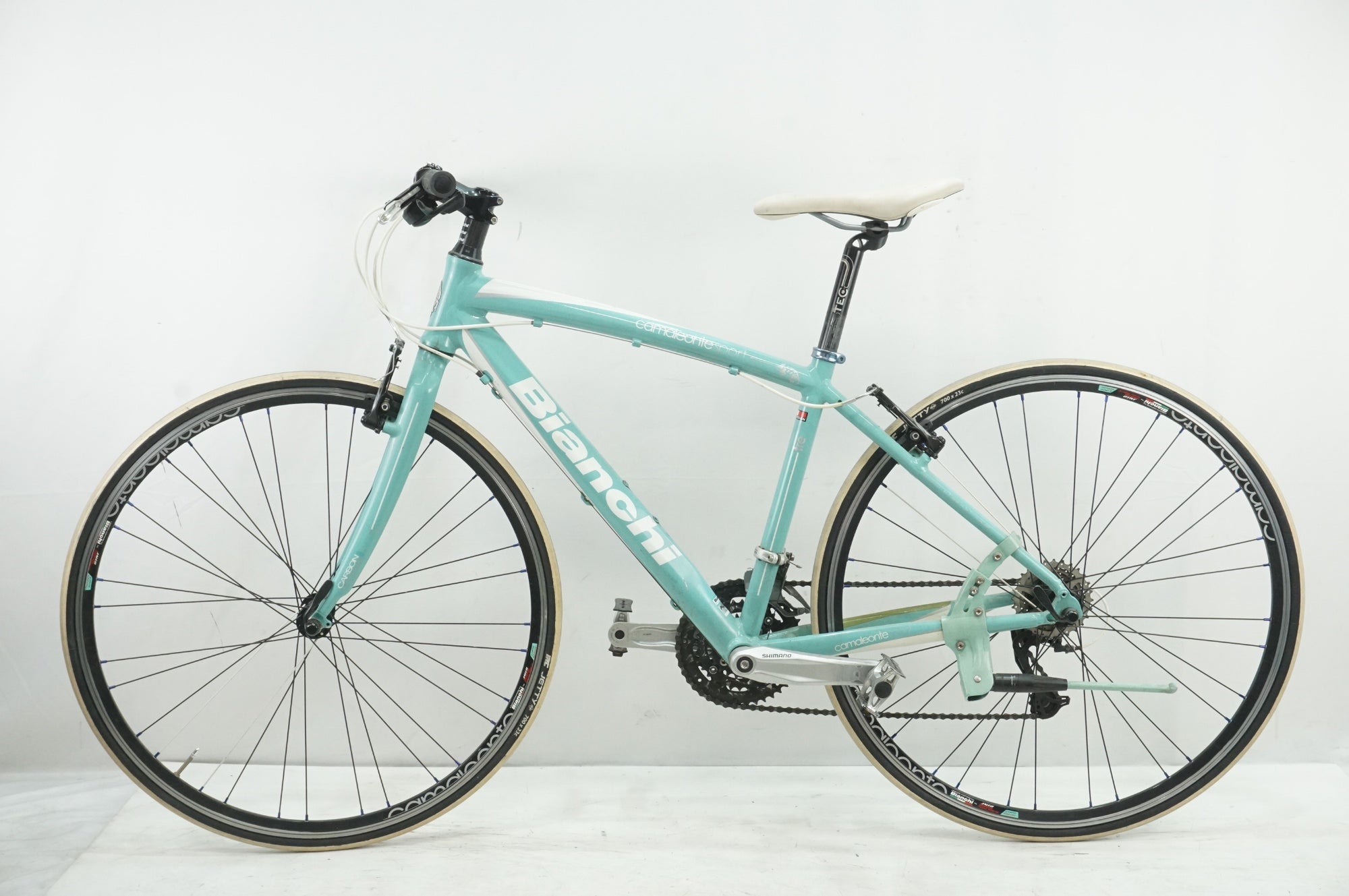 【ぢゃり様引き取り専用】Bianchi Chameleonte 3 クロスバイク ぢゃり様引き取り専用】Bianchi Chameleonte 3 クロスバイク ぢゃり様