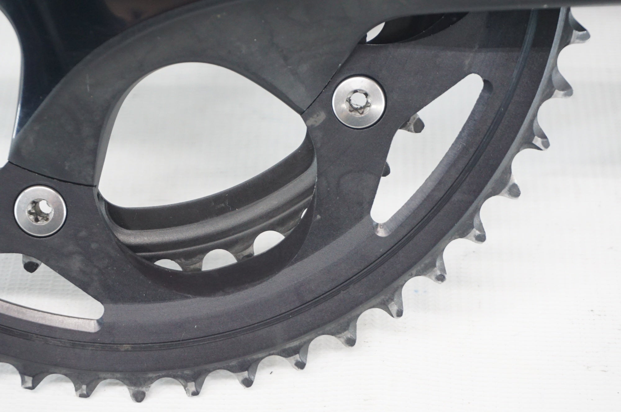 SHIMANO 「シマノ」 105 FC-5750 52-39T 170mm クランクセット