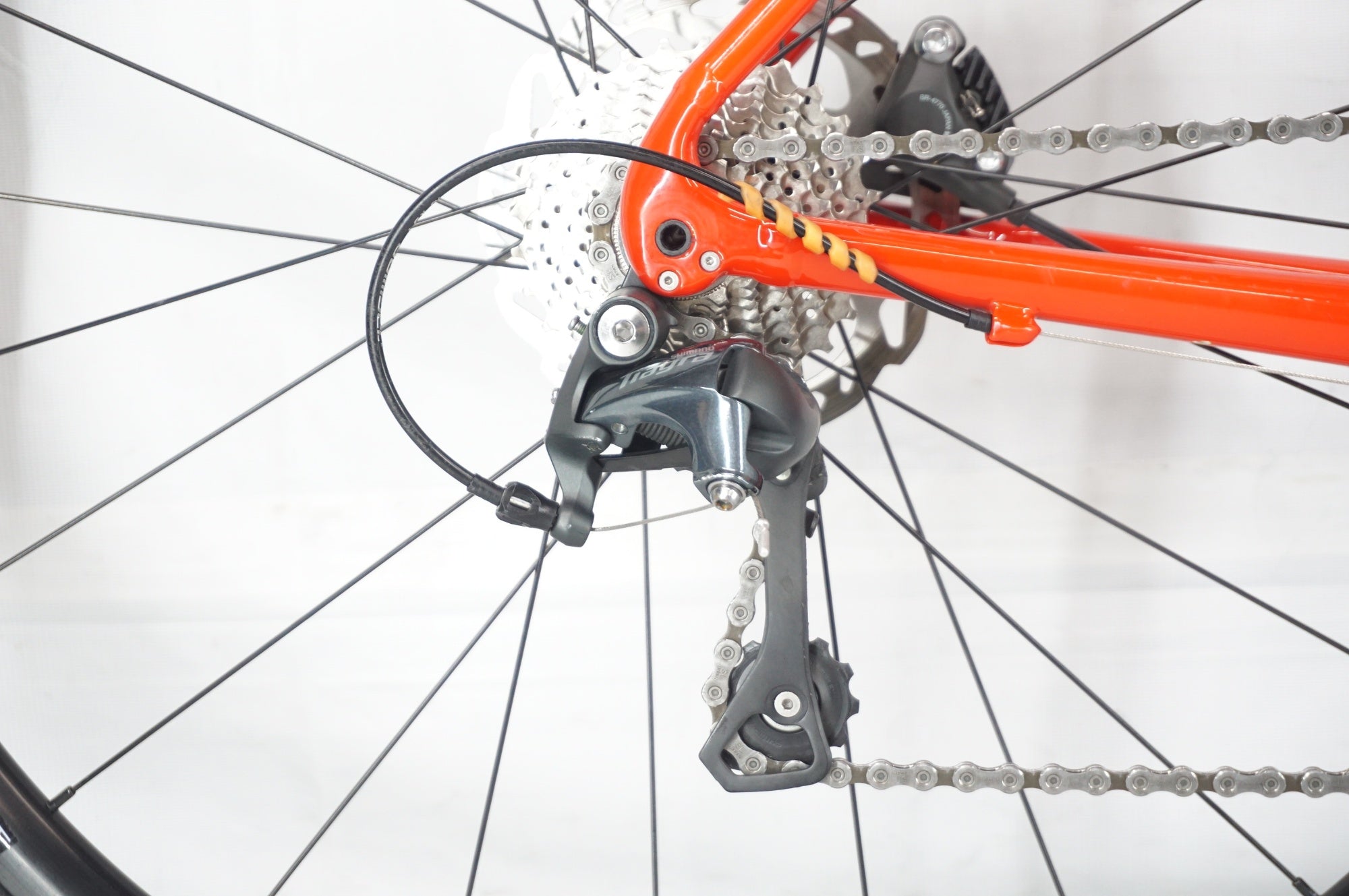 TREK 「トレック」 EMONDA ALR 4 DISC 2022年モデル ロードバイク / 阪急塚口店