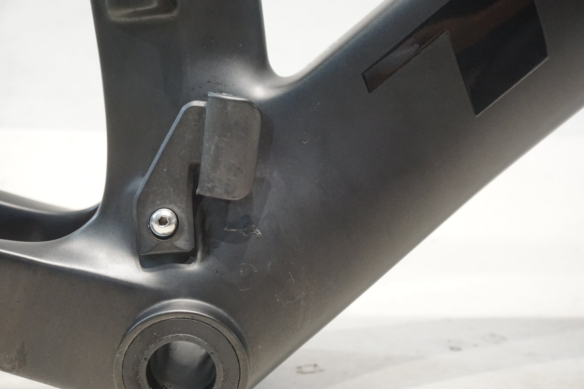 TREK 「トレック」 MADONE SLR DISC 2019年モデル フレームセット / 横浜戸塚店