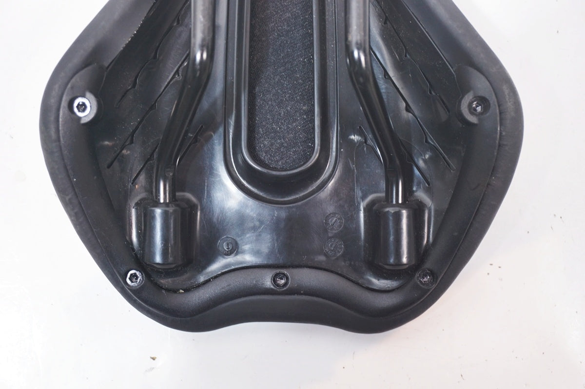 BONTRAGER 「ボントレガー」 ARVADA サドル / バイチャリ世田谷店