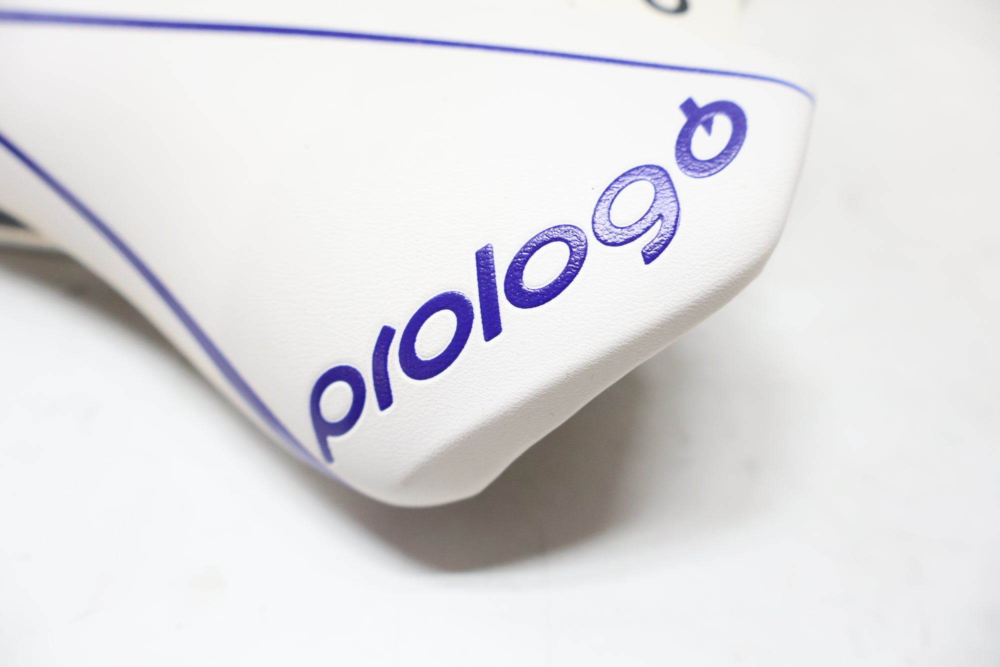 PROLOGO 「プロロゴ」 KAPPA EVO サドル / 高知店