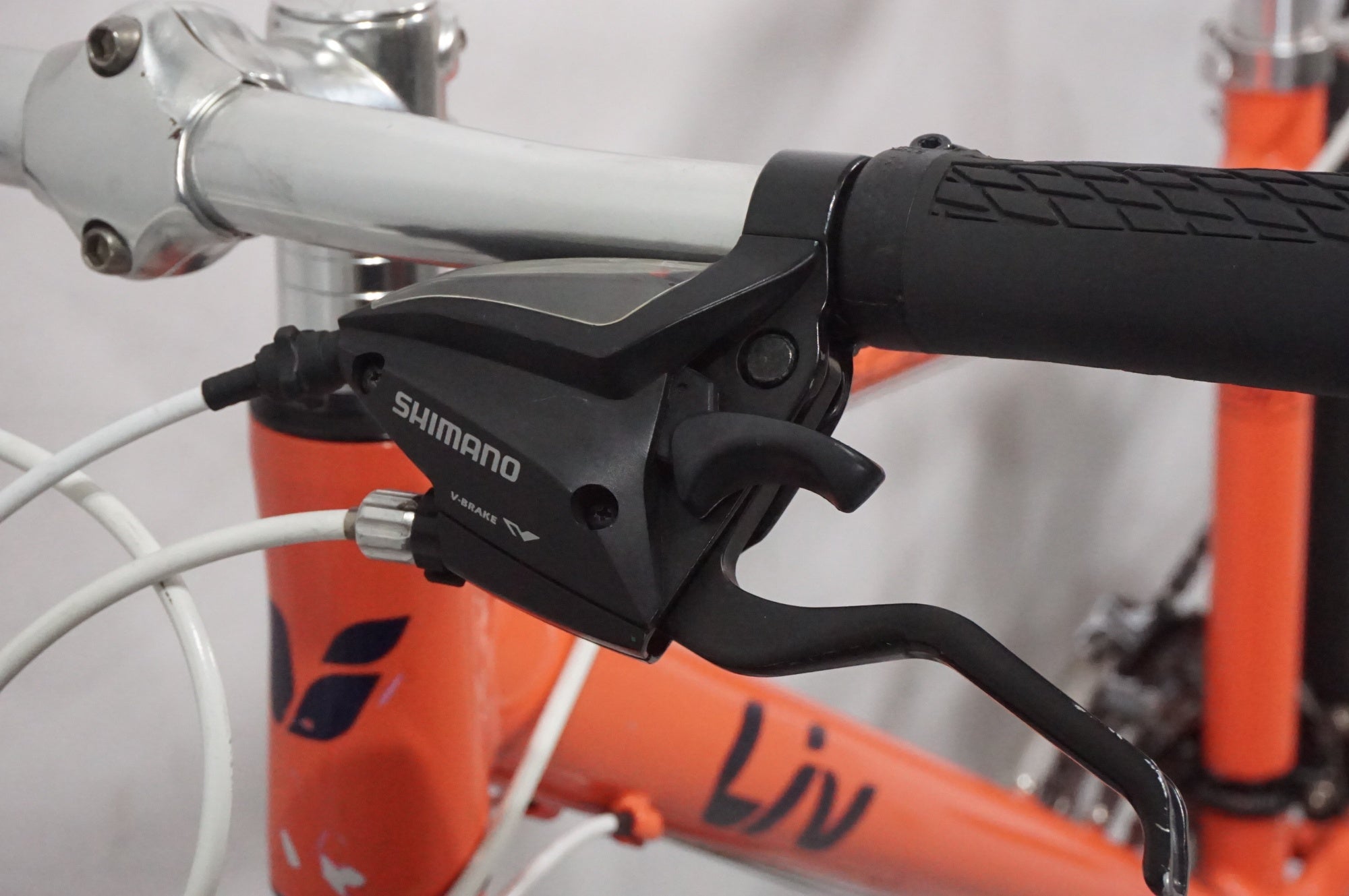 GIANT 「ジャイアント」 LIV ESCAPE R3 W 2022年モデル クロスバイク / AKIBA店