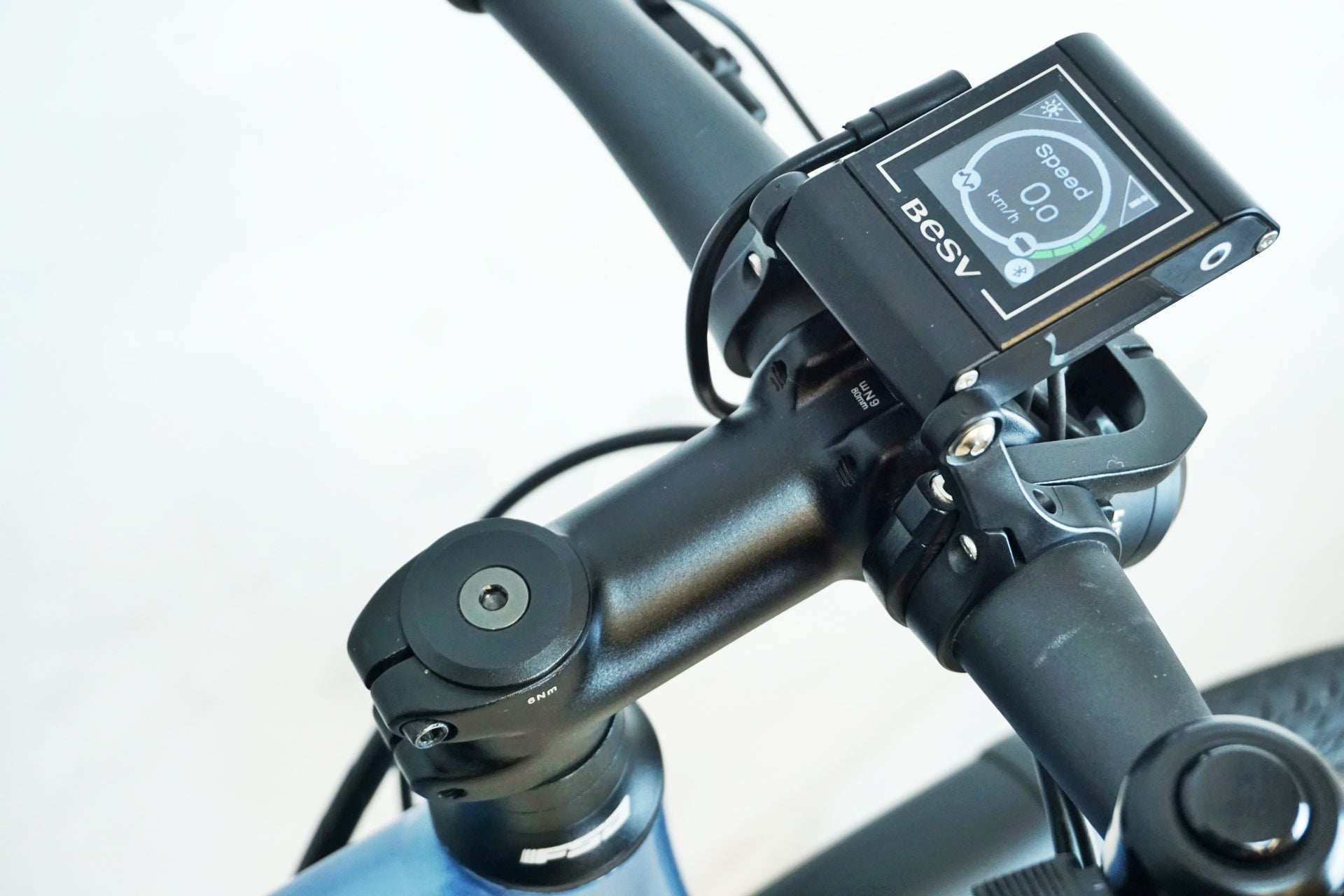 BESV 「ベスビー」 JF1 2021年モデル 電動アシスト自転車 / 有明