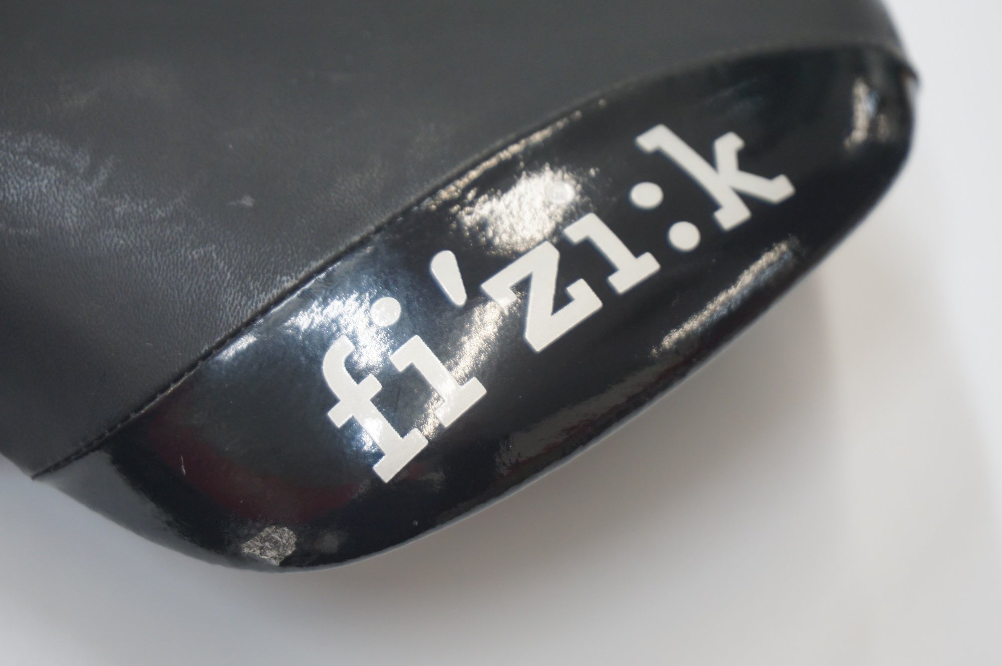 FIZIK 「フィジーク」 ANTARES MANGANESE サドル / 福岡店