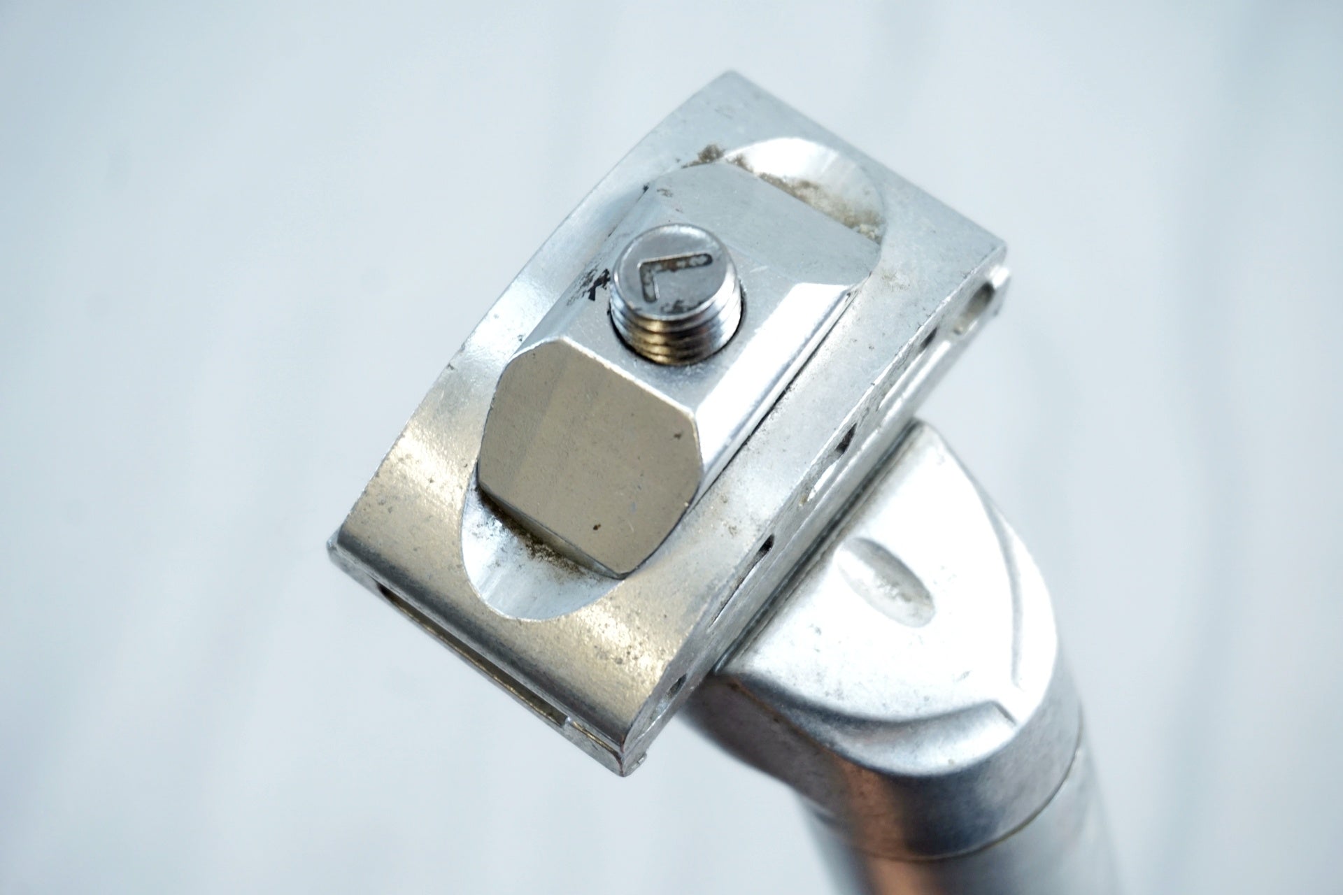 ノーブランド Φ27.2 300mm シートポスト / 有明ガーデン店