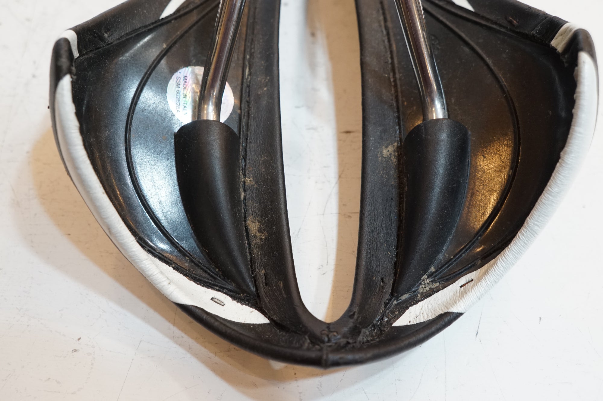 SAN MARCO 「サン マルコ」 MANTRA RACING NARROW サドル / バイチャリ浦和ベース