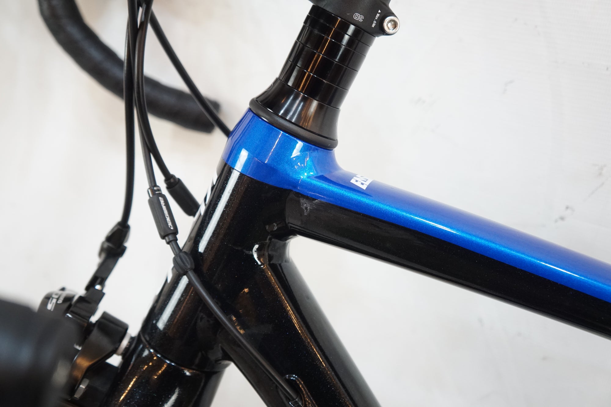 KHODAABLOOM 「コーダーブルーム」 FARNA 700 105 2017年モデル ロードバイク / バイチャリ浦和ベース