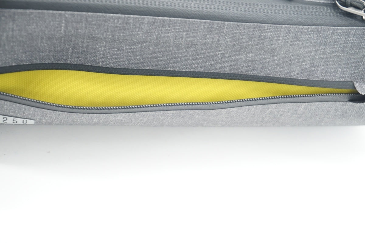 R250 「アールニーゴーマル」 防水ドラム型 フロントバッグ / 滋賀大津店