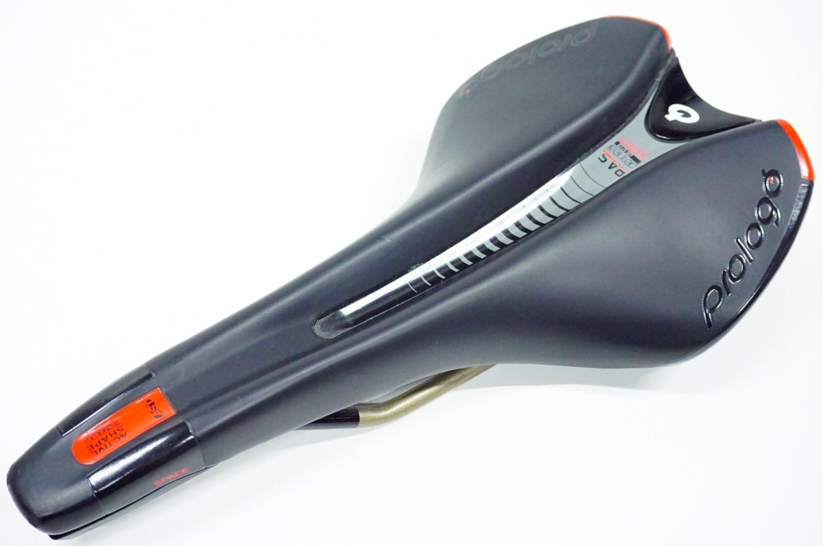 PROLOGO 「プロロゴ」 NAGO EVO SPACE サドル / 名古屋大須店